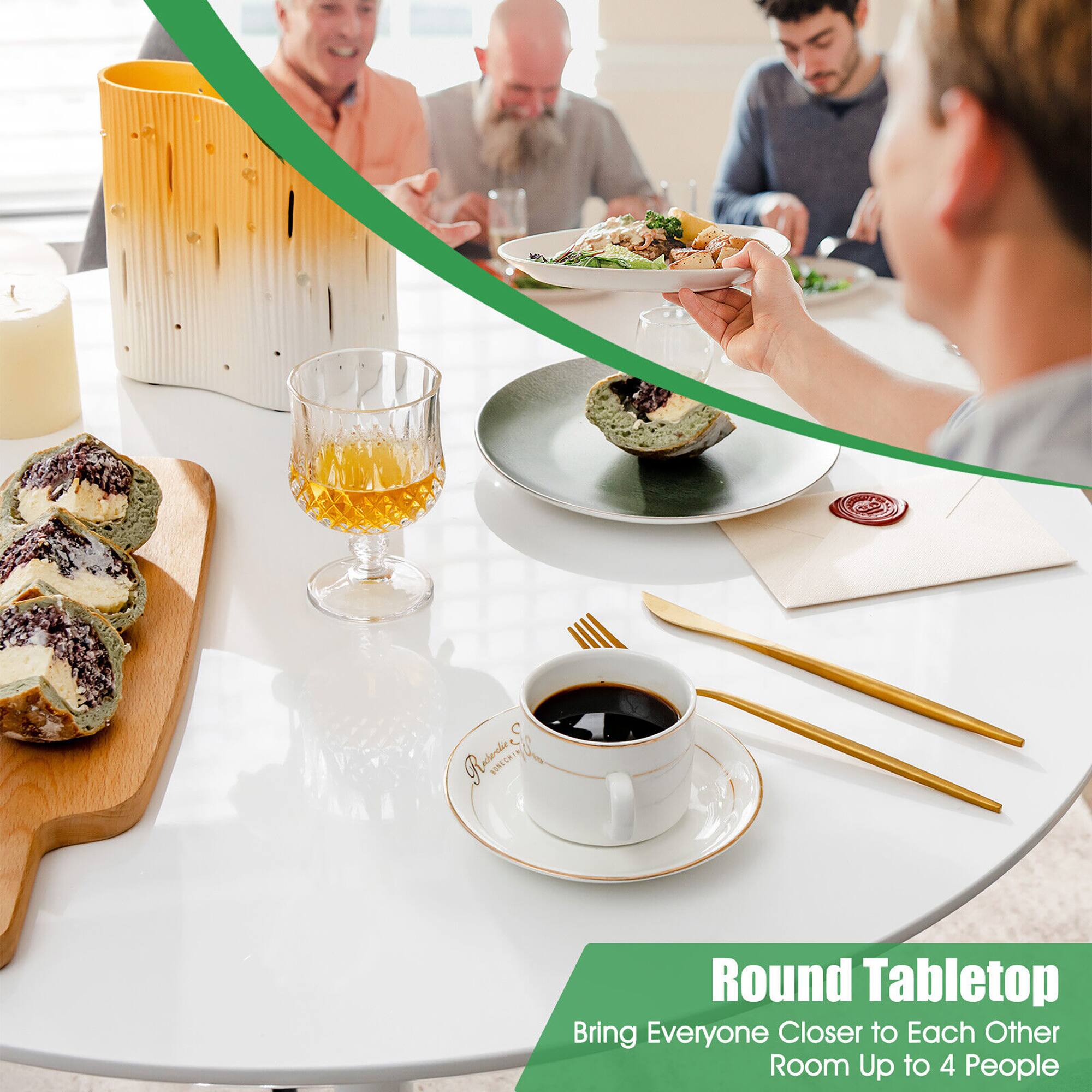 Round Tabletop  
Bring Everyone Closer to Each Other  
Room Up to 4 People