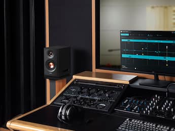 Edifier MR5 Powered Studio Monitor 2.0 Speakers (Pair) Black MR5 Edifier MR5 Powered Studio Monitor 2.0 Speakers (Pair) Black MR5