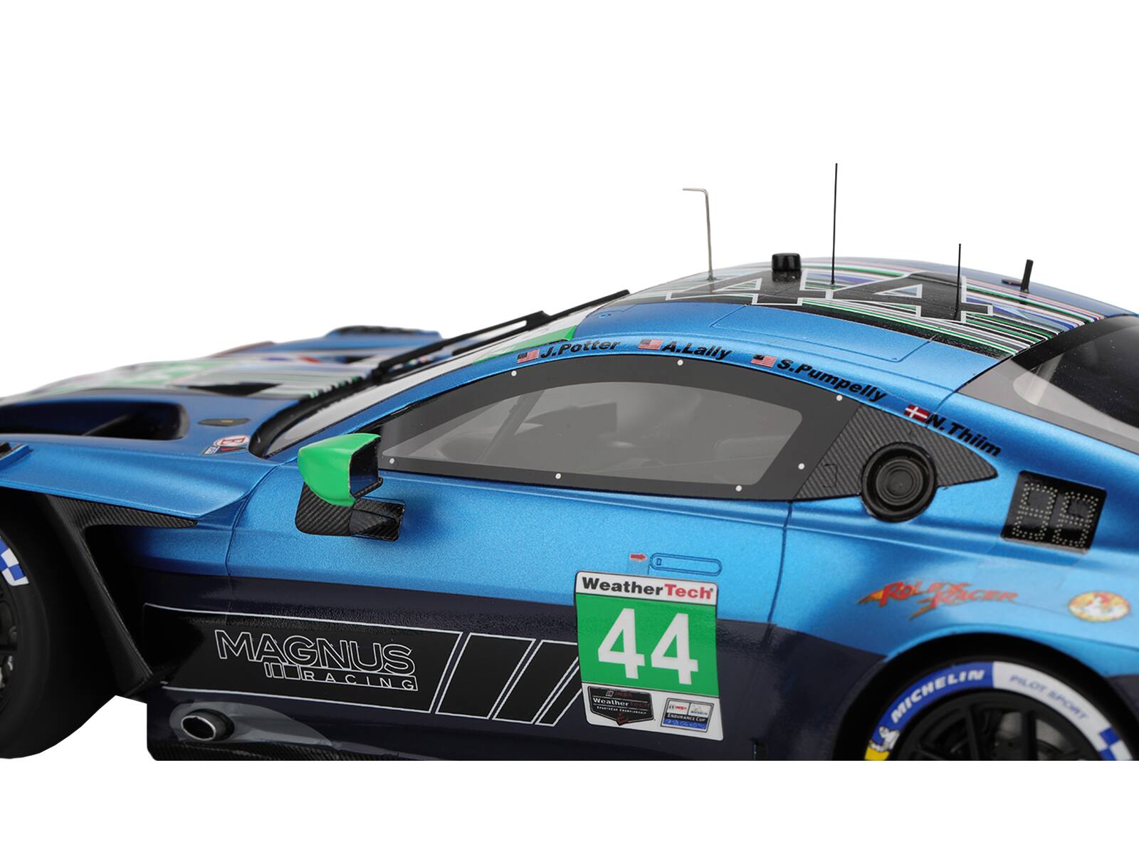 MAGNUS MRACING SS  
J. Potter  
A. Lally  
S. Pumpelly  
N. Thiim  
EP 2  
WeatherTech  
Tech of Eitcn  
44  
PILOT  
Weather - -  
ME Ceo FaC -  
MICHELIN SPORT