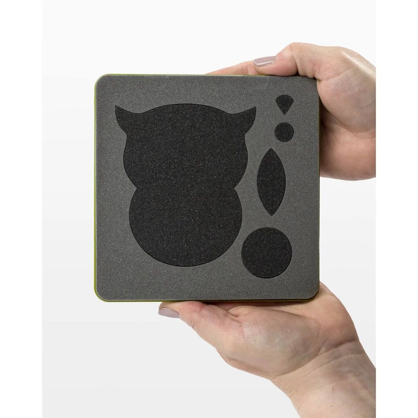 Back. AccuQuilt - GO! Owl Die - Multicolor.