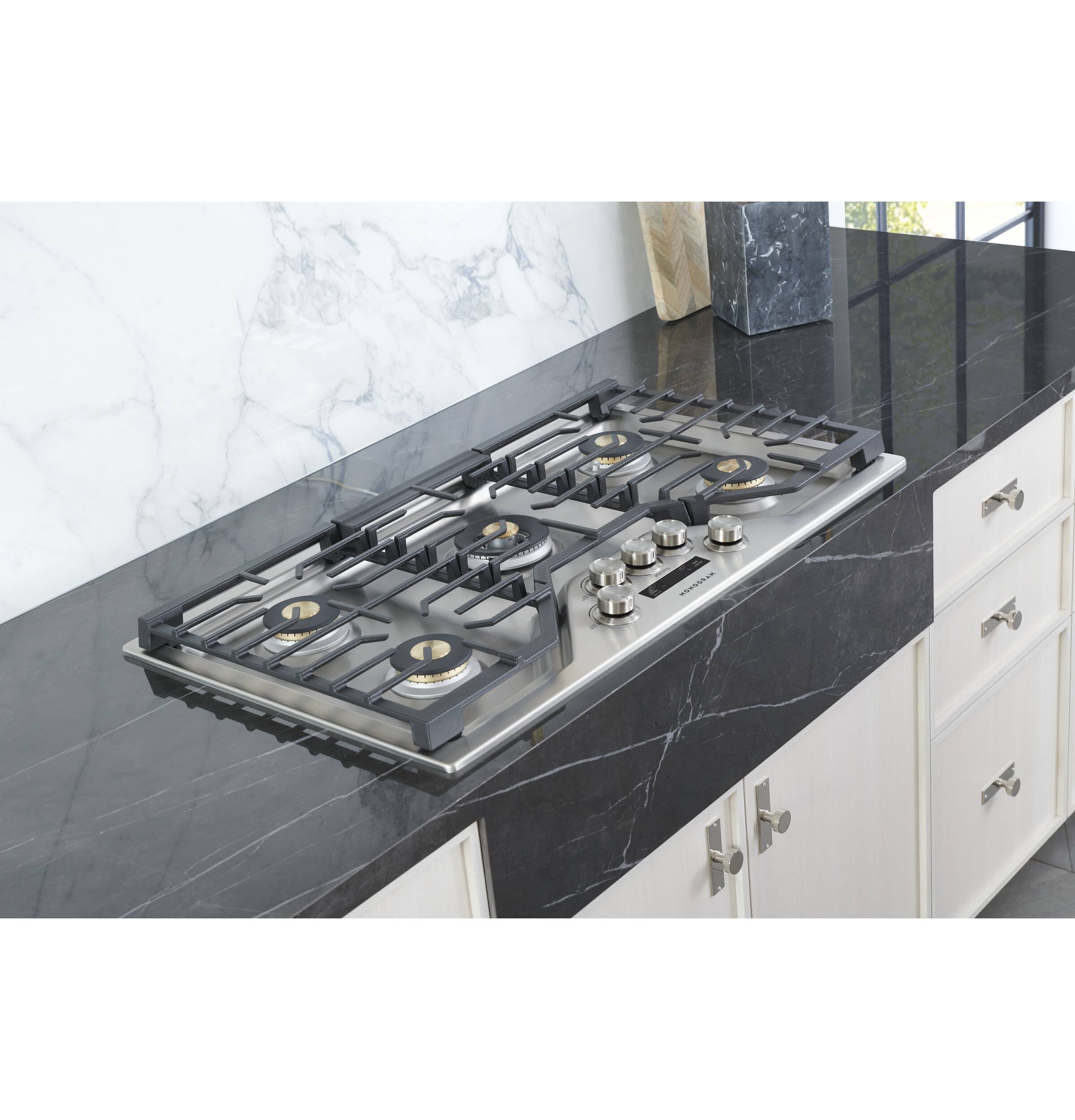 Alt View 34. Monogram - 36" Built-In Gas Cooktop with 5 burners and Sapphire Glass Precision Knobs - Stainless Steel.