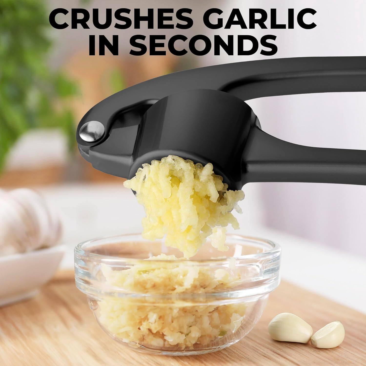 CRUSHES GARLIC IN SECONDS