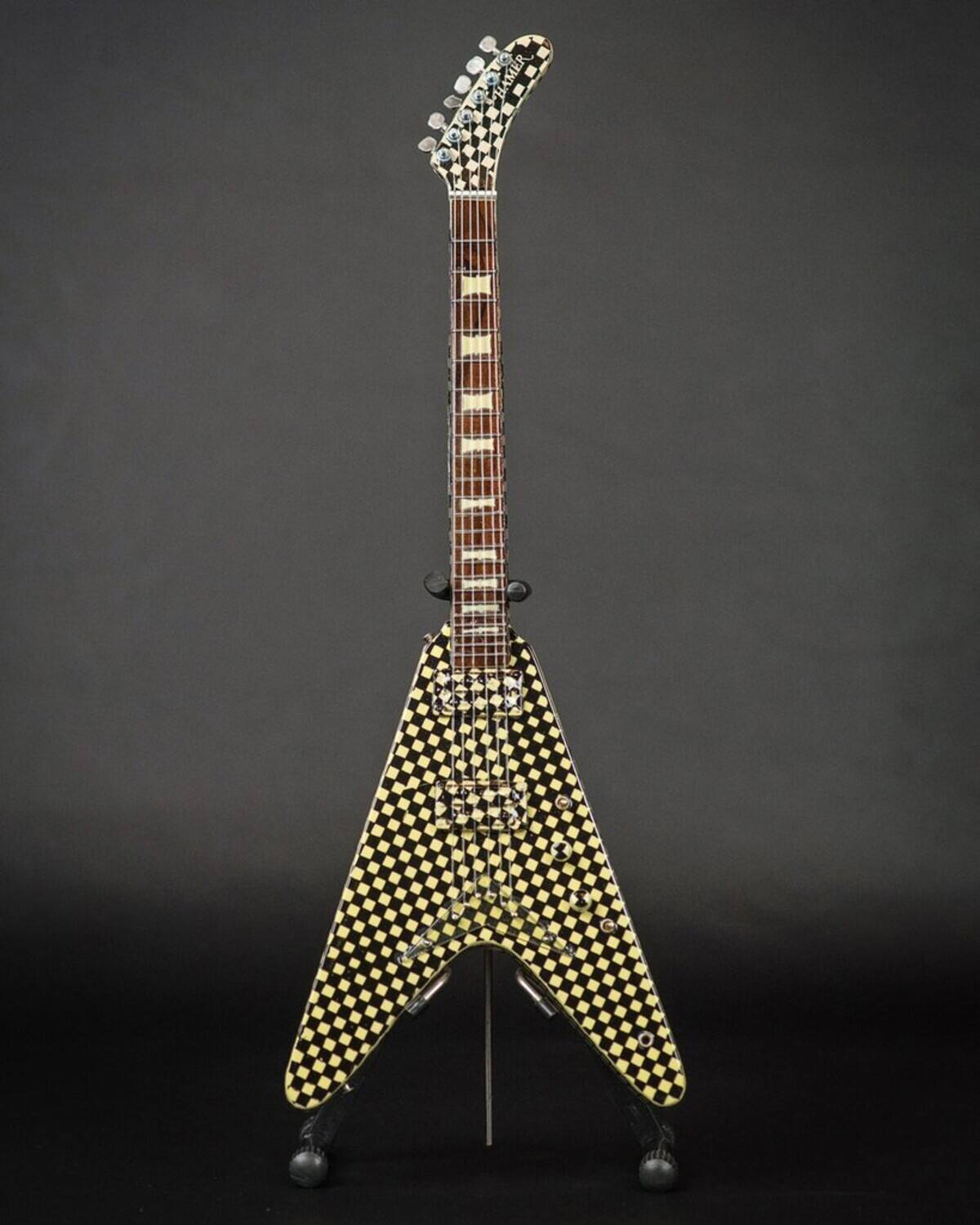 Axe Heaven -Rick Nielsen - Rick Nielsen Cheap Trick Checkered Hamer V Mini Guitar Replica - Collectibles