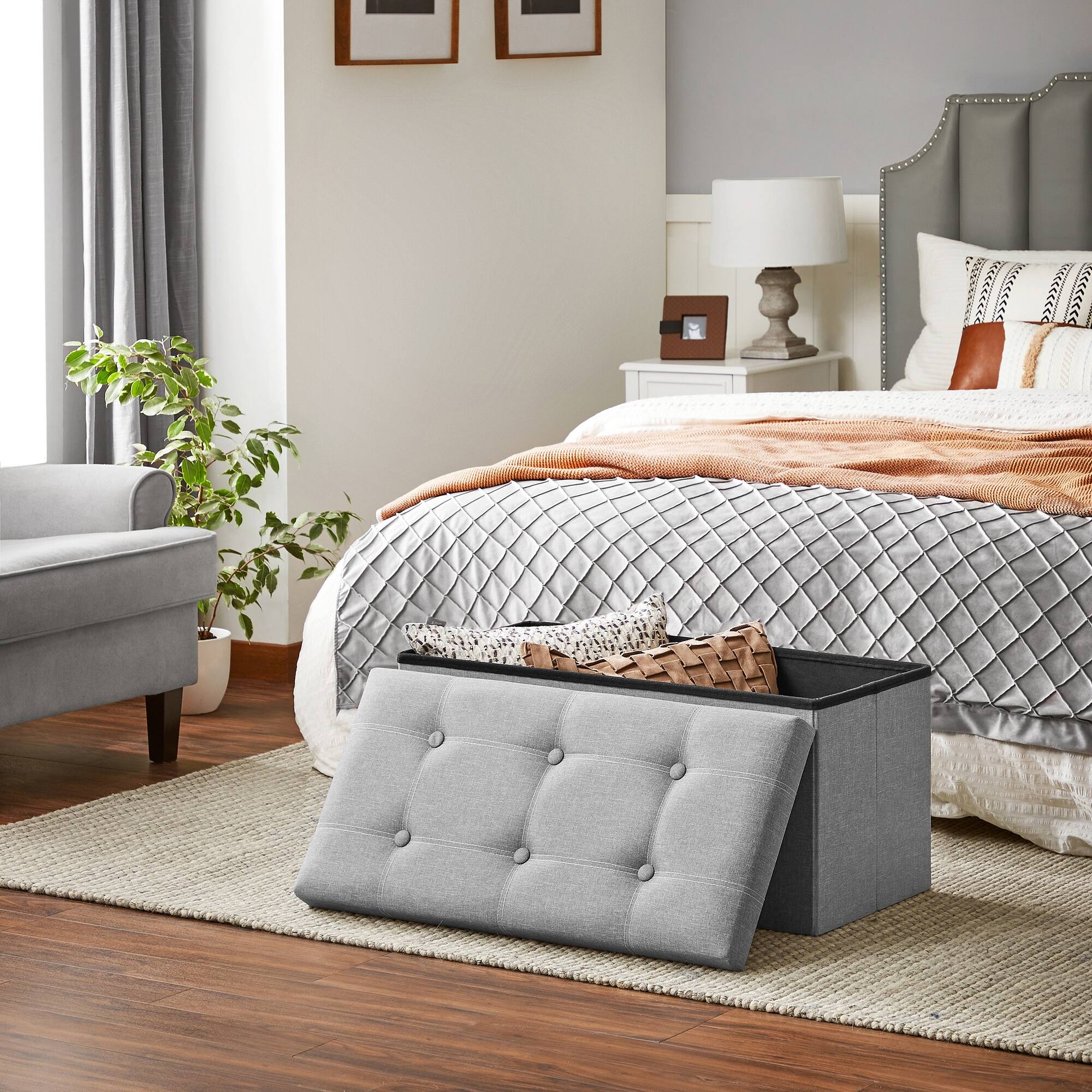 Left. Songmics Home - Ottoman Storage Bench, 21 Gal. Folding Chest with Breathable Linen-Look Fabric, Holds 660 lb - Light Gray.