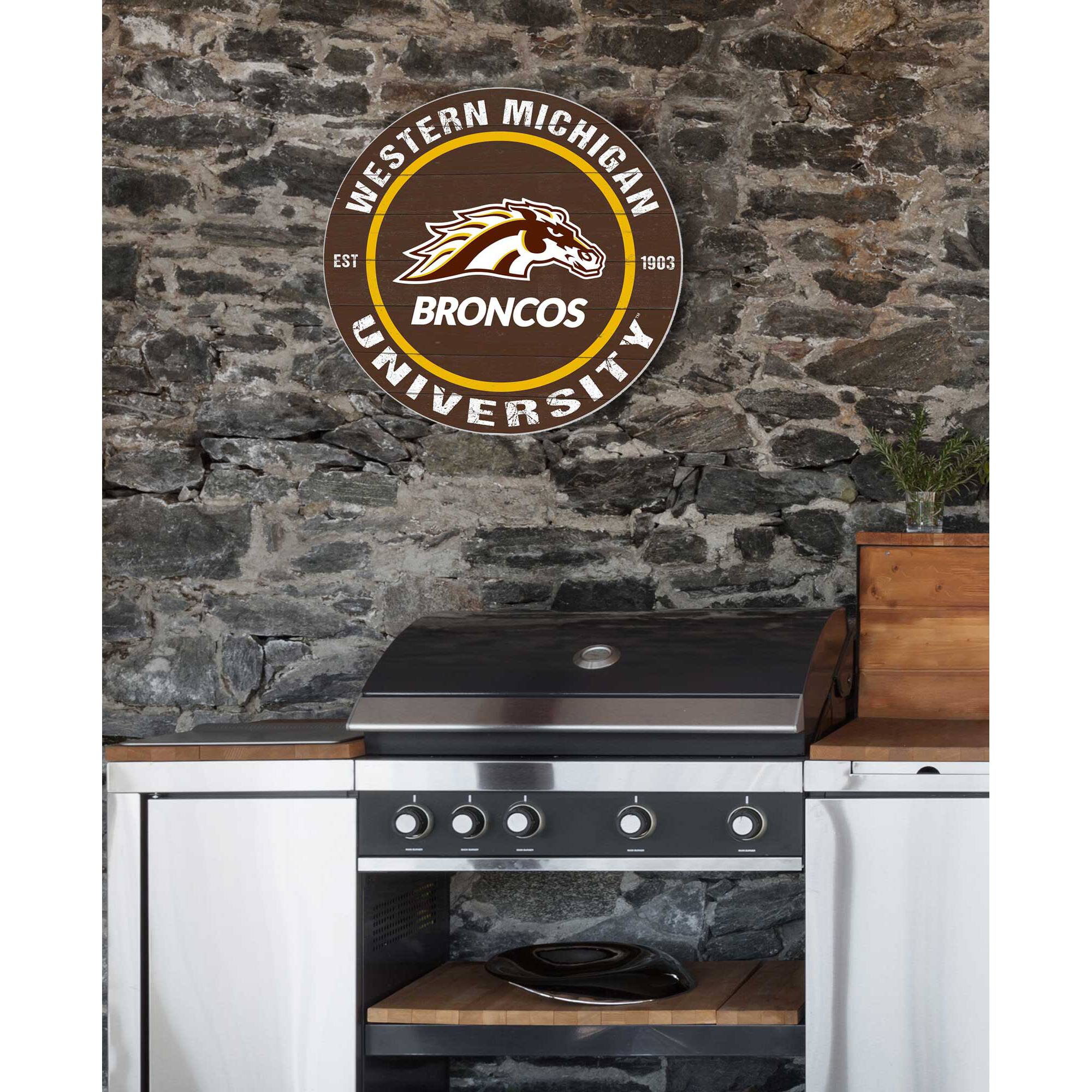 WESTERN MICHIGAN  
EST 1903  
BRONCOS  
UNIVERSITY