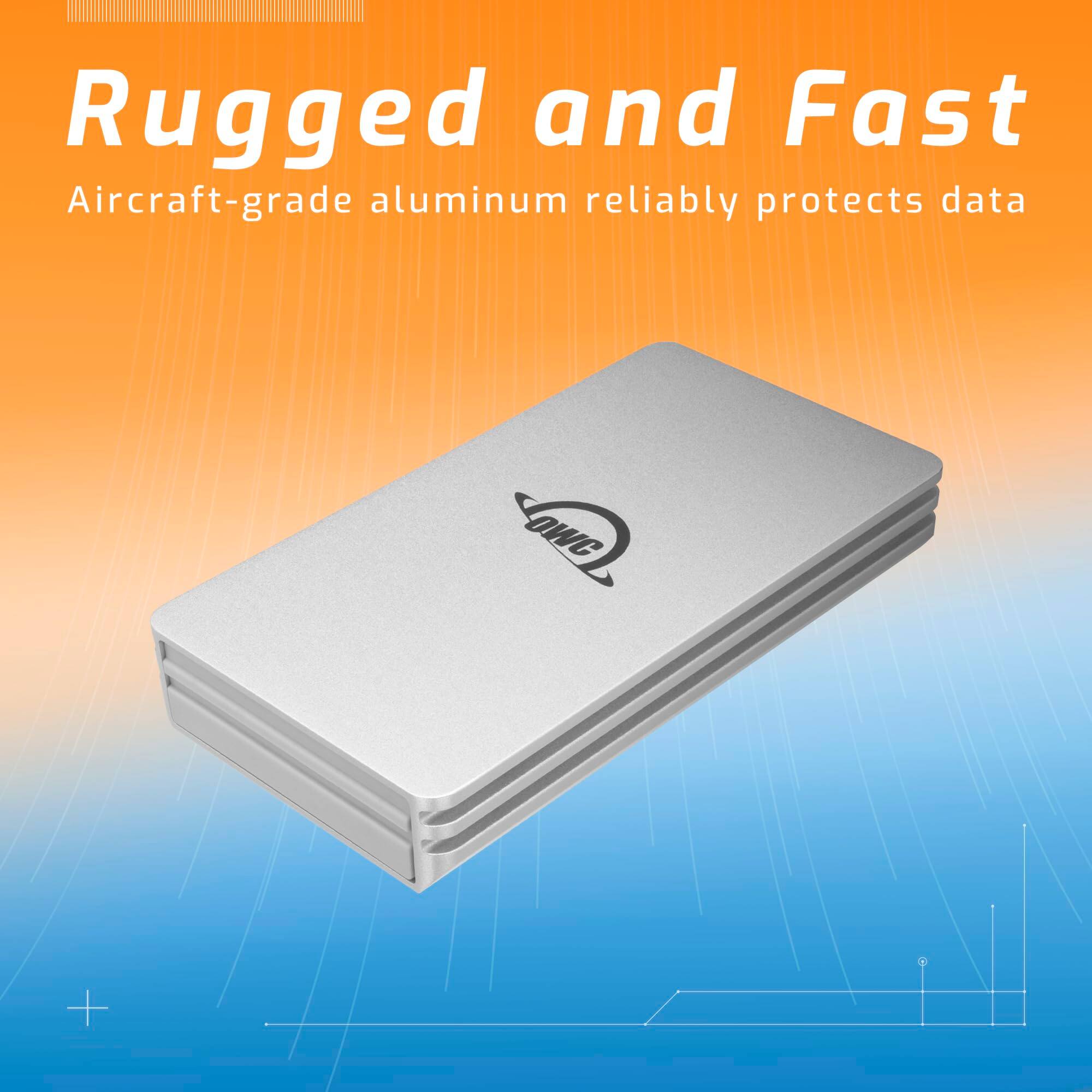 Rugged and Fast  
Aircraft-grade aluminum reliably protects data