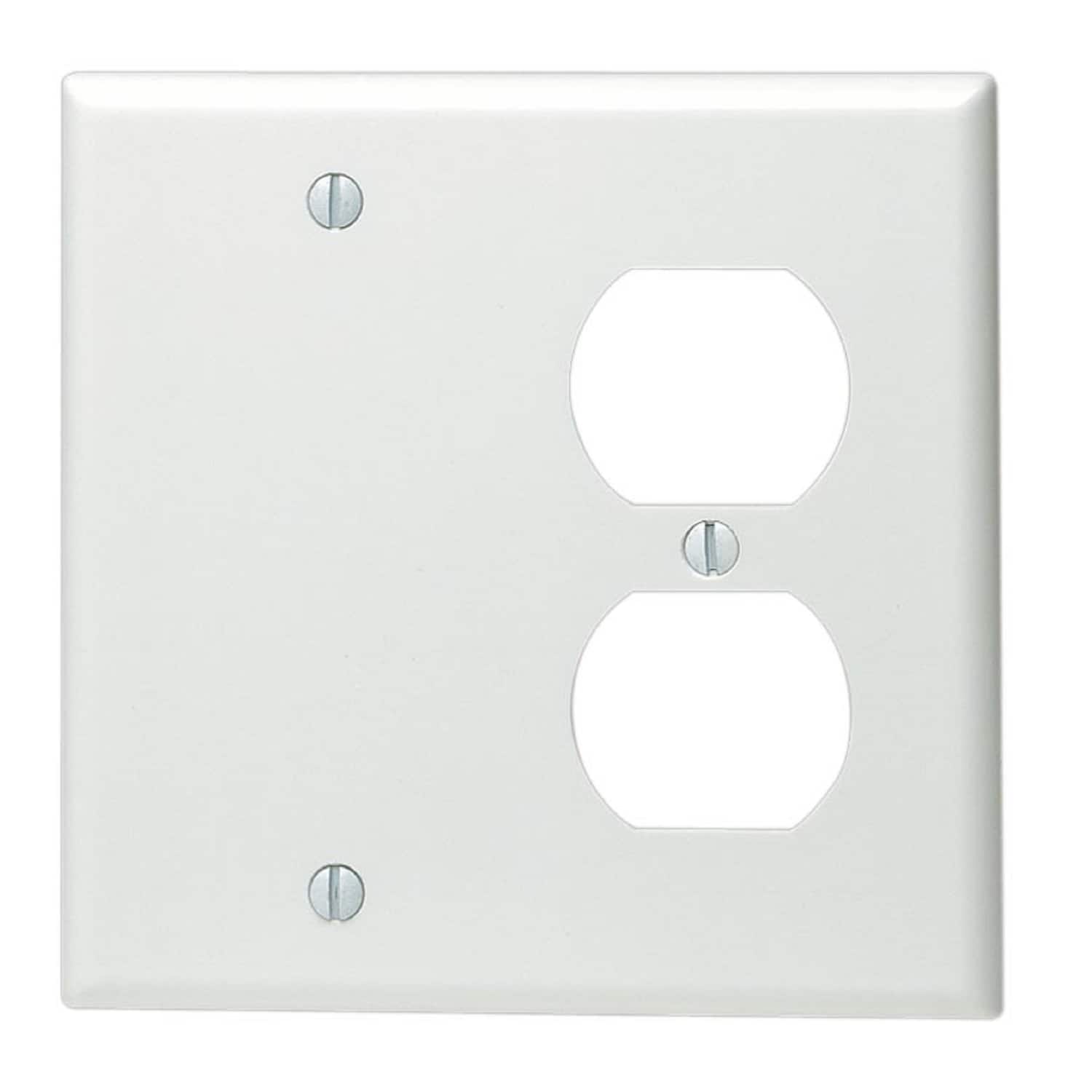 Leviton - 2 gang Thermoset Plastic Blank/Duplex Wall Plate 1 pk - White price history on PriceWatchPro