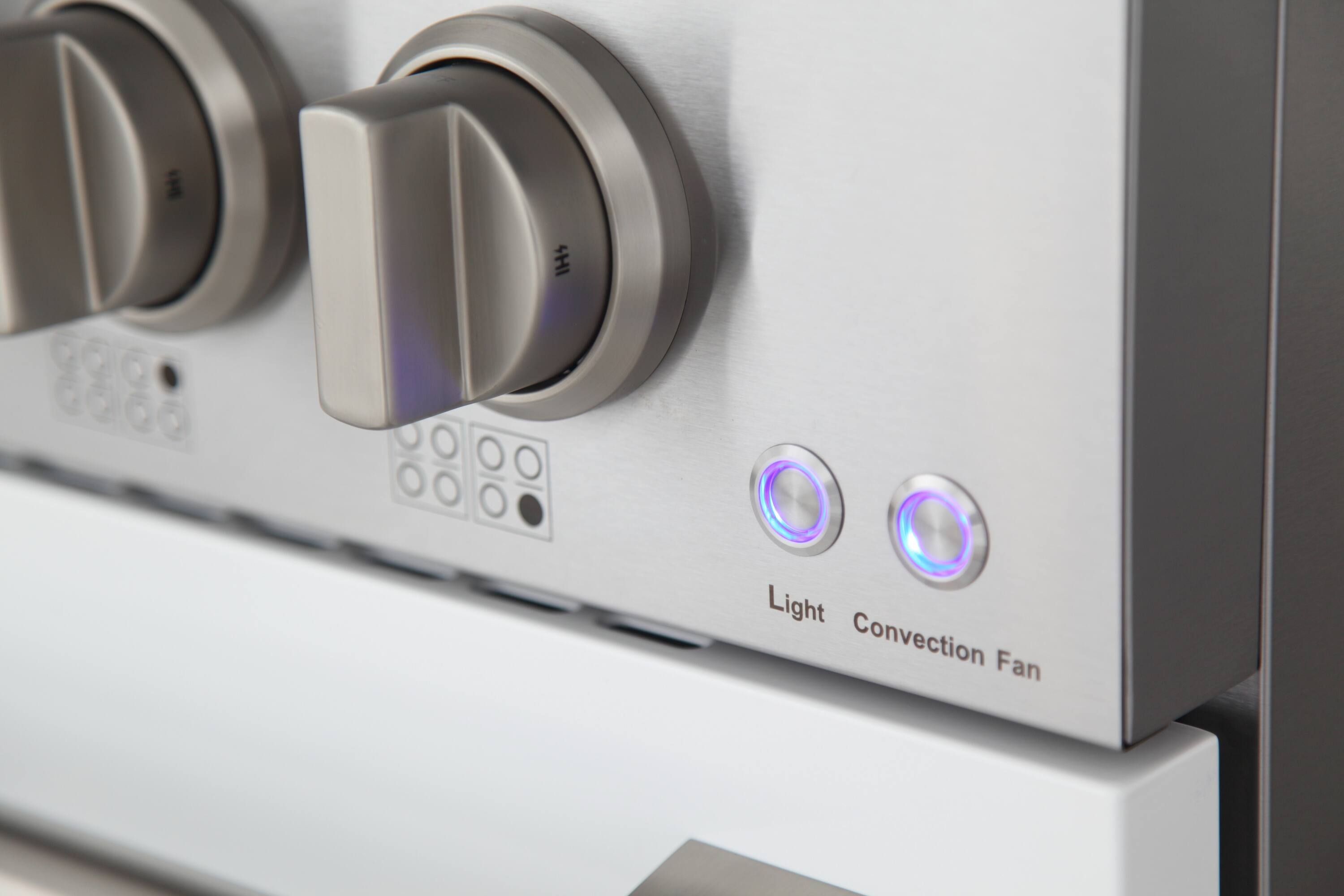 4HI  
Light  
Convection Fan