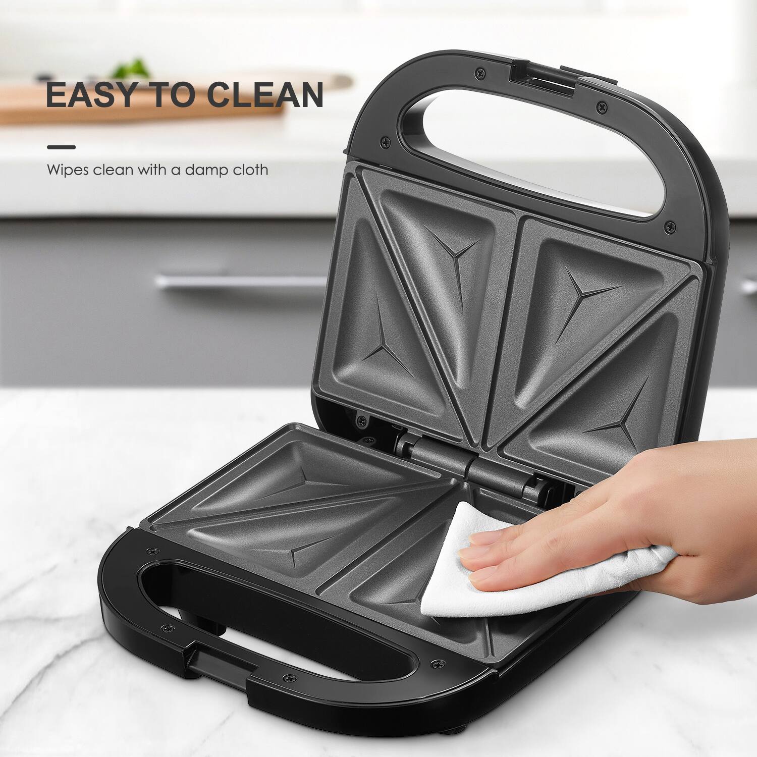 EASY TO CLEAN  
Wipes clean with a damp cloth