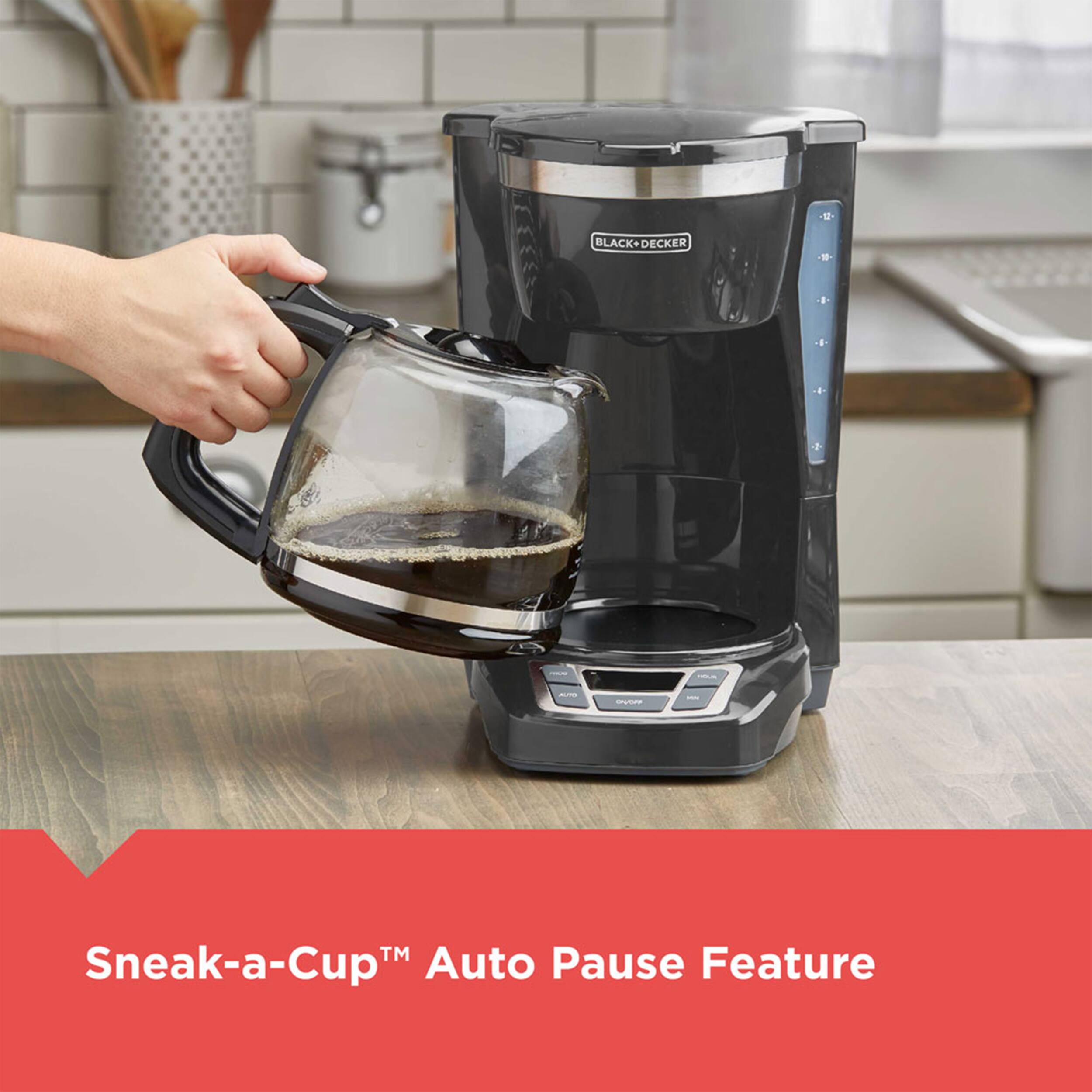 BLACK+DECKER™ Sneak-a-Cup™ Auto Pause Feature