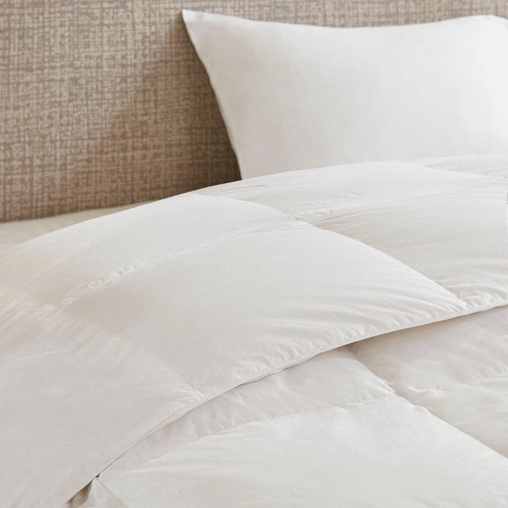 Alt View 2. Gracie Mills - Gracie Mills Eldon All Season Oversized Cotton Down Comforter - White.