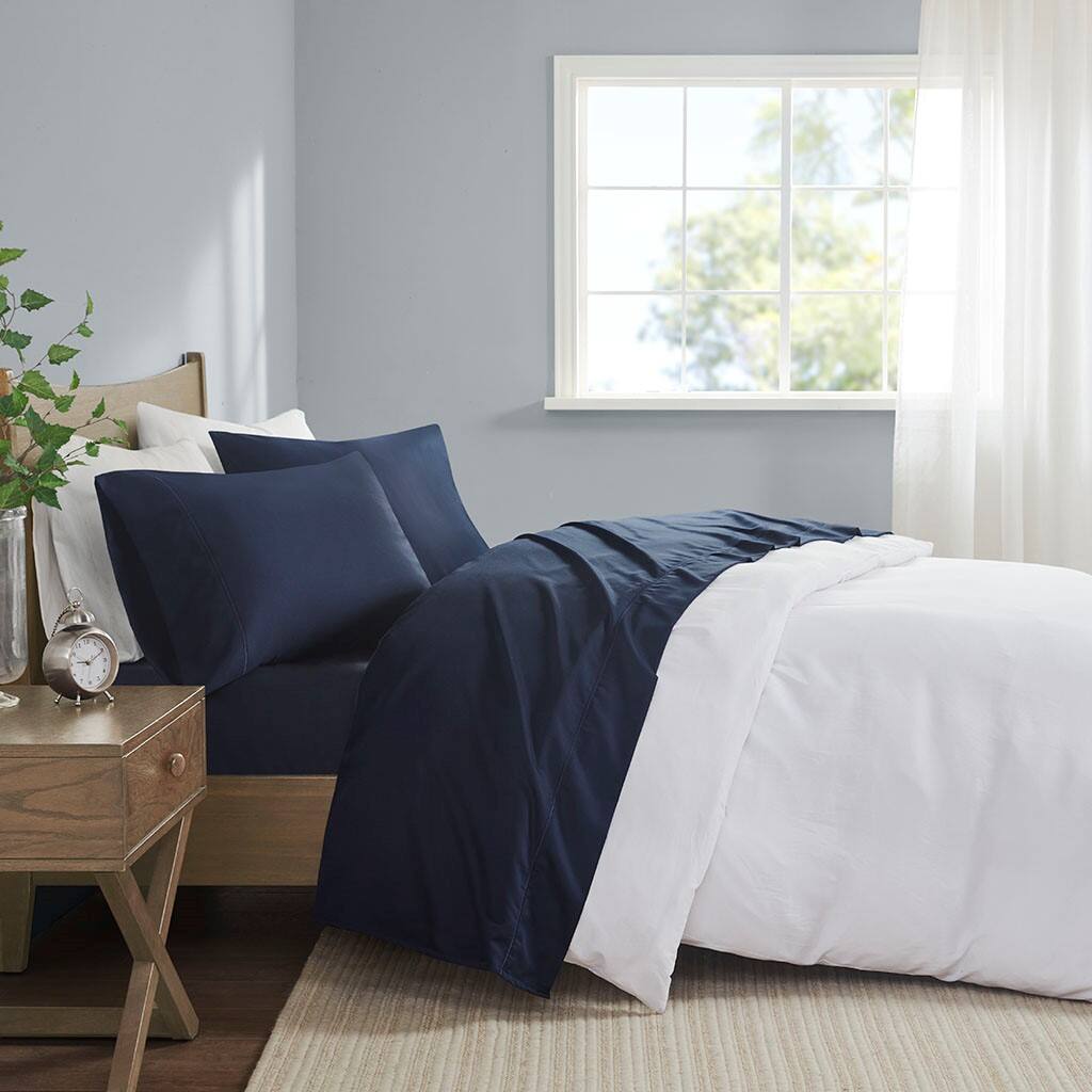 Alt View 1. Gracie Mills - Gracie Mills Noelia 600 Thread Count Cotton Sheet Set - Navy.