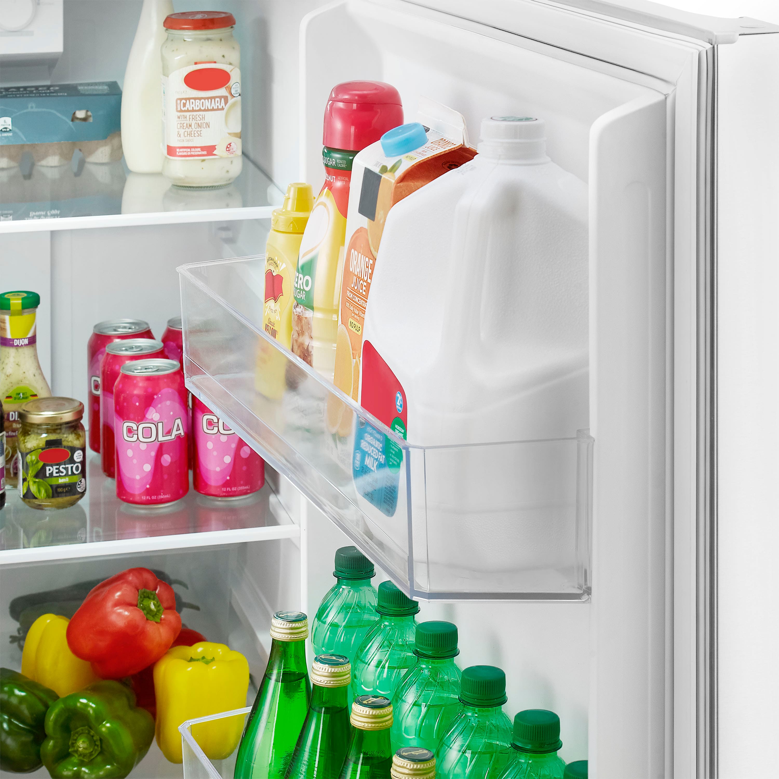 The text on the image reads: "Icarbonara Fresh on 4 Cheese - 1 & 1/2 cups grated Parmesan - 1 cup chopped fresh basil - 1/2 cup chopped fresh parsley - 1/2 cup chopped fresh oregano - 1/2 cup chopped fresh thyme - 1/2 cup chopped fresh rosemary - 1/2 cup chopped fresh sage - 1/2 cup chopped fresh marjoram - 1/2 cup chopped fresh parsley - 1/2 cup chopped fresh thyme - 1/2 cup chopped fresh rosemary - 1/2 cup chopped fresh sage - 1/2 cup chopped fresh marjoram - 1/2 cup chopped fresh parsley - 1/2 cup chopped fresh thyme - 1/2 cup chopped fresh rosemary - 1/2 cup chopped fresh sage - 1/2 cup chopped fresh marjoram - 1/2 cup chopped fresh parsley - 1/2 cup chopped fresh thyme - 1/2 cup chopped fresh rosemary - 1/2 cup chopped fresh sage - 1/2 cup chopped fresh marjoram - 1/2 cup chopped fresh parsley - 1/2 cup chopped fresh thyme - 1/2 cup chopped fresh rosemary - 1/2 cup chopped fresh sage - 1/2 cup chopped fresh marjoram - 1/2 cup chopped fresh parsley - 1/2 cup chopped fresh thyme - 1/2 cup chopped fresh rosemary - 1/2 cup chopped fresh sage - 1/2 cup chopped fresh marjoram - 1/2 cup chopped fresh parsley - 1/2 cup chopped fresh thyme - 1/2 cup chopped fresh rosemary - 1/2 cup chopped fresh sage - 1/2 cup chopped fresh marjoram - 1/2 cup chopped fresh parsley - 1/2 cup chopped fresh thyme - 1/2 cup chopped fresh rosemary - 1/2 cup chopped fresh sage - 1/2