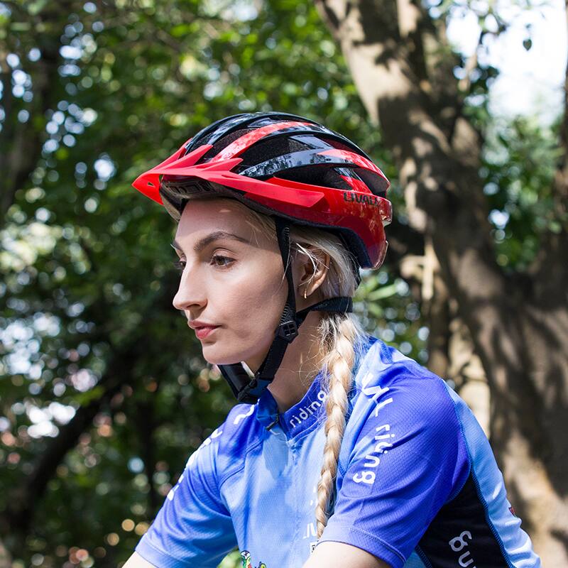 LIVALIZ  
riding  
bun