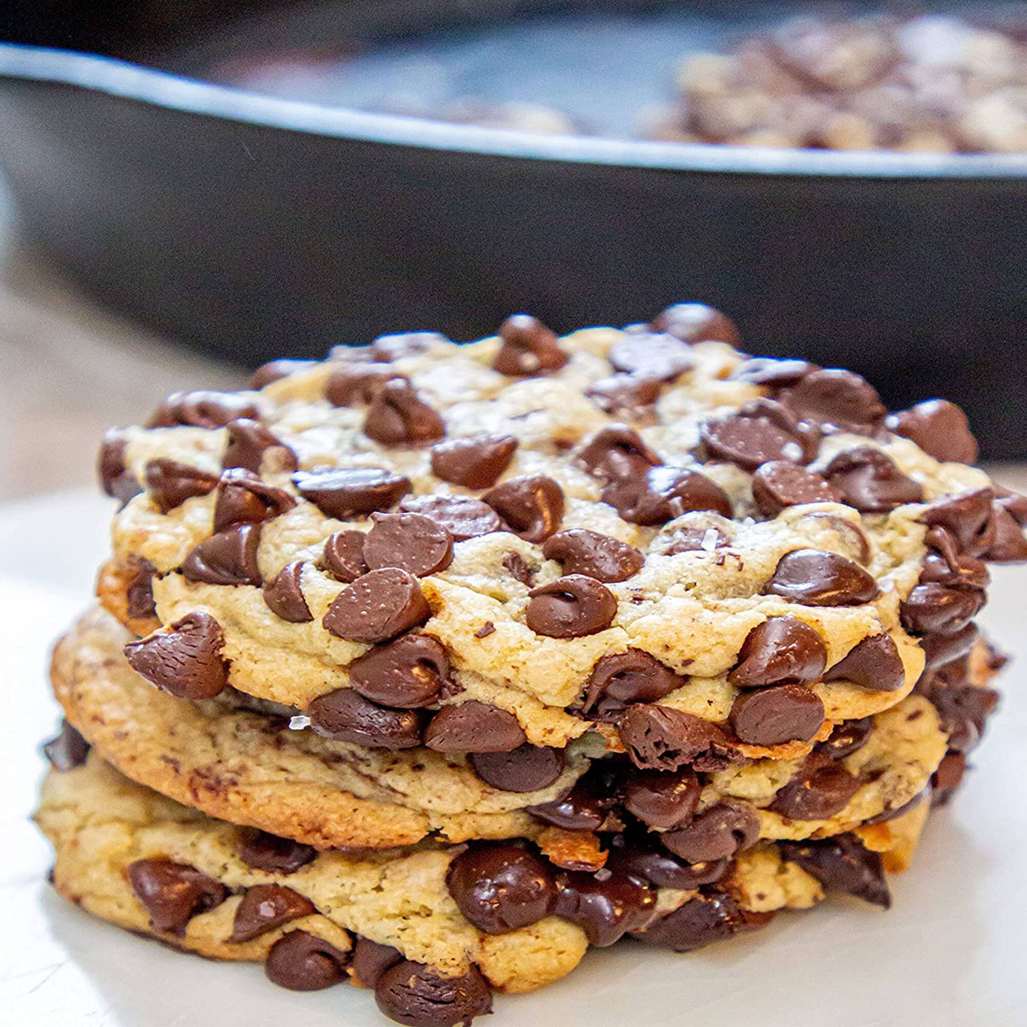 Alt View 5. Bayou Classic - Bayou Classic 16 Inch Double Handled Cast Iron Skillet with Pour Spouts, Black - Black.