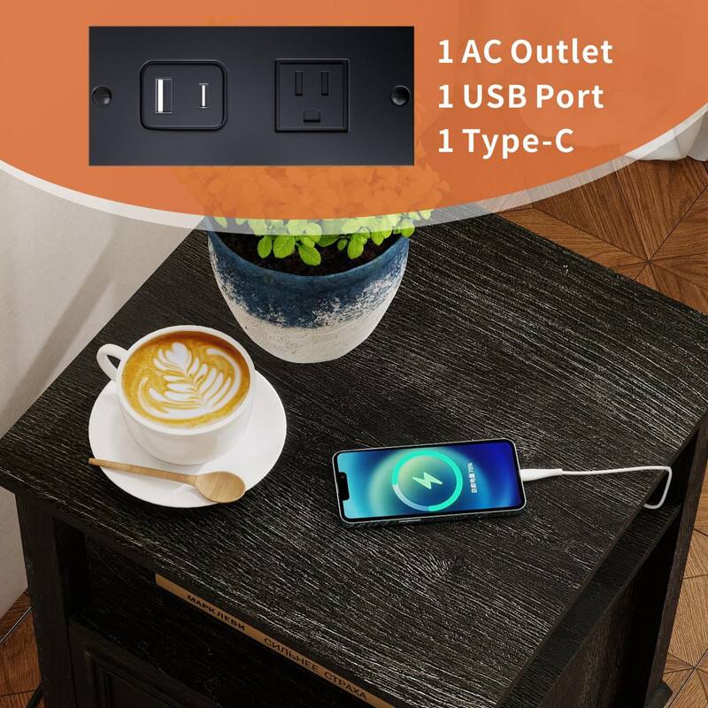 1 AC Outlet  
1 USB Port  
1 Type-C