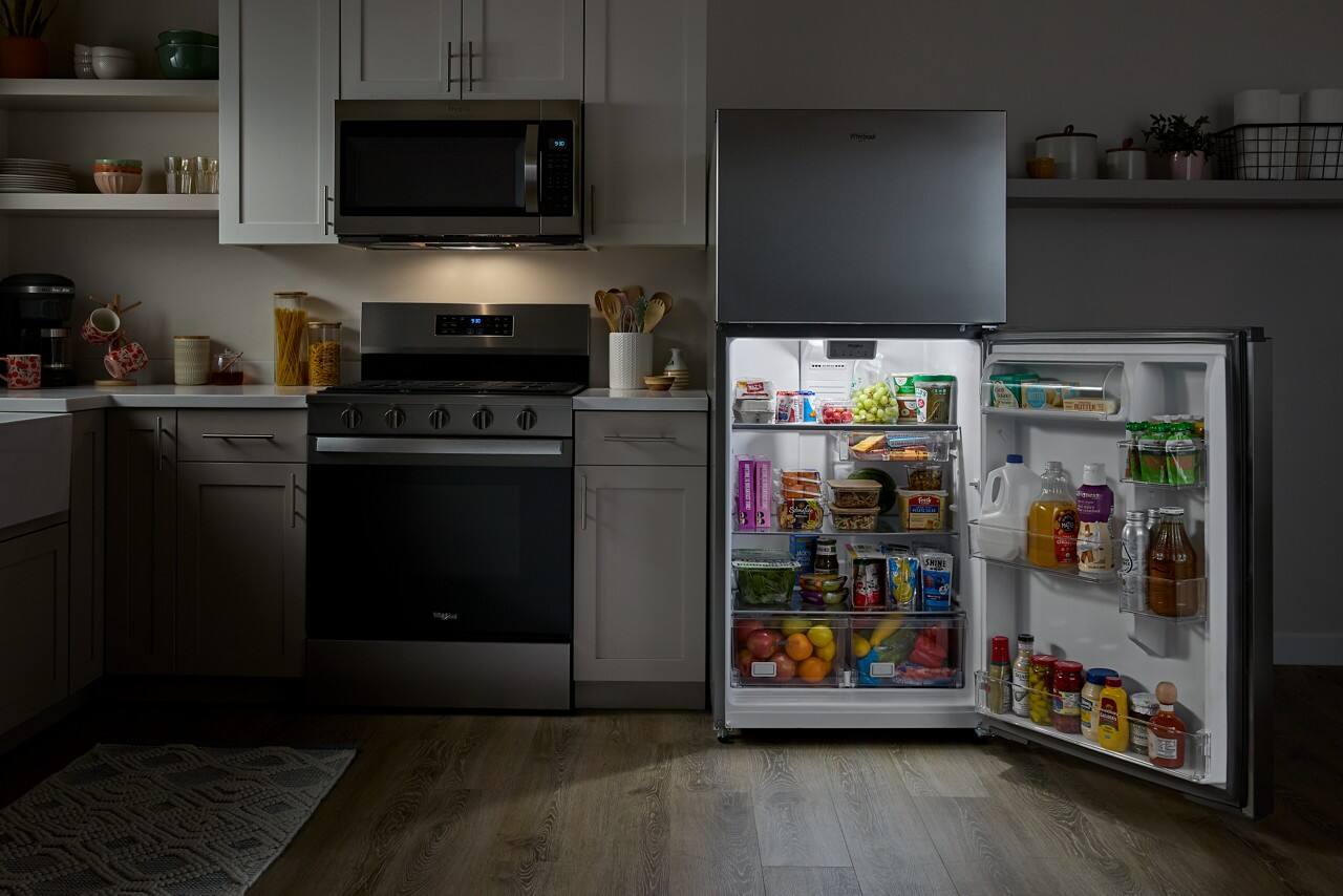 O2B s BUTTIE PJHIN E