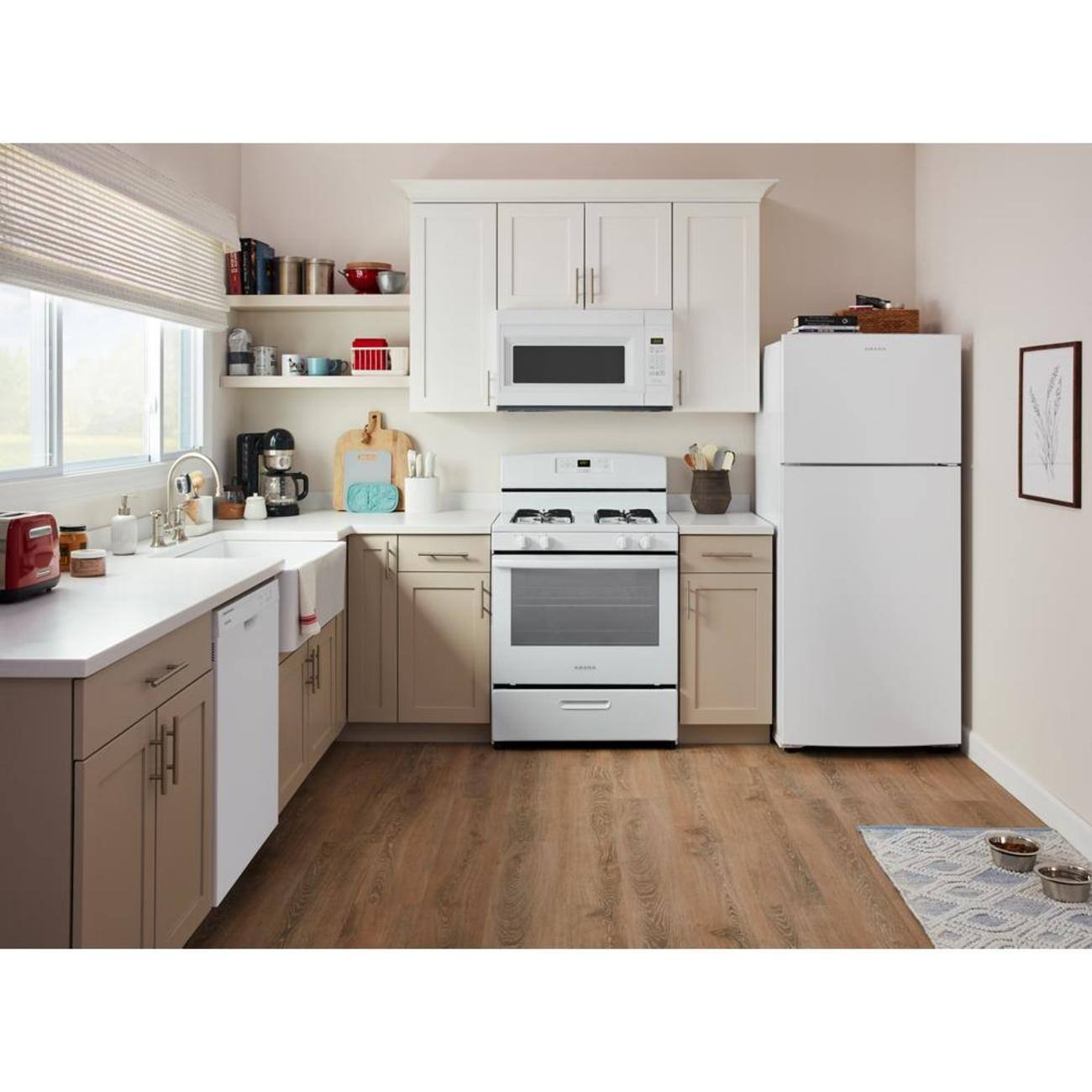 Alt View 1. Amana - 30 in. Wide 19 cu. ft.Garage Ready Top-Freezer Refrigerator and - White.