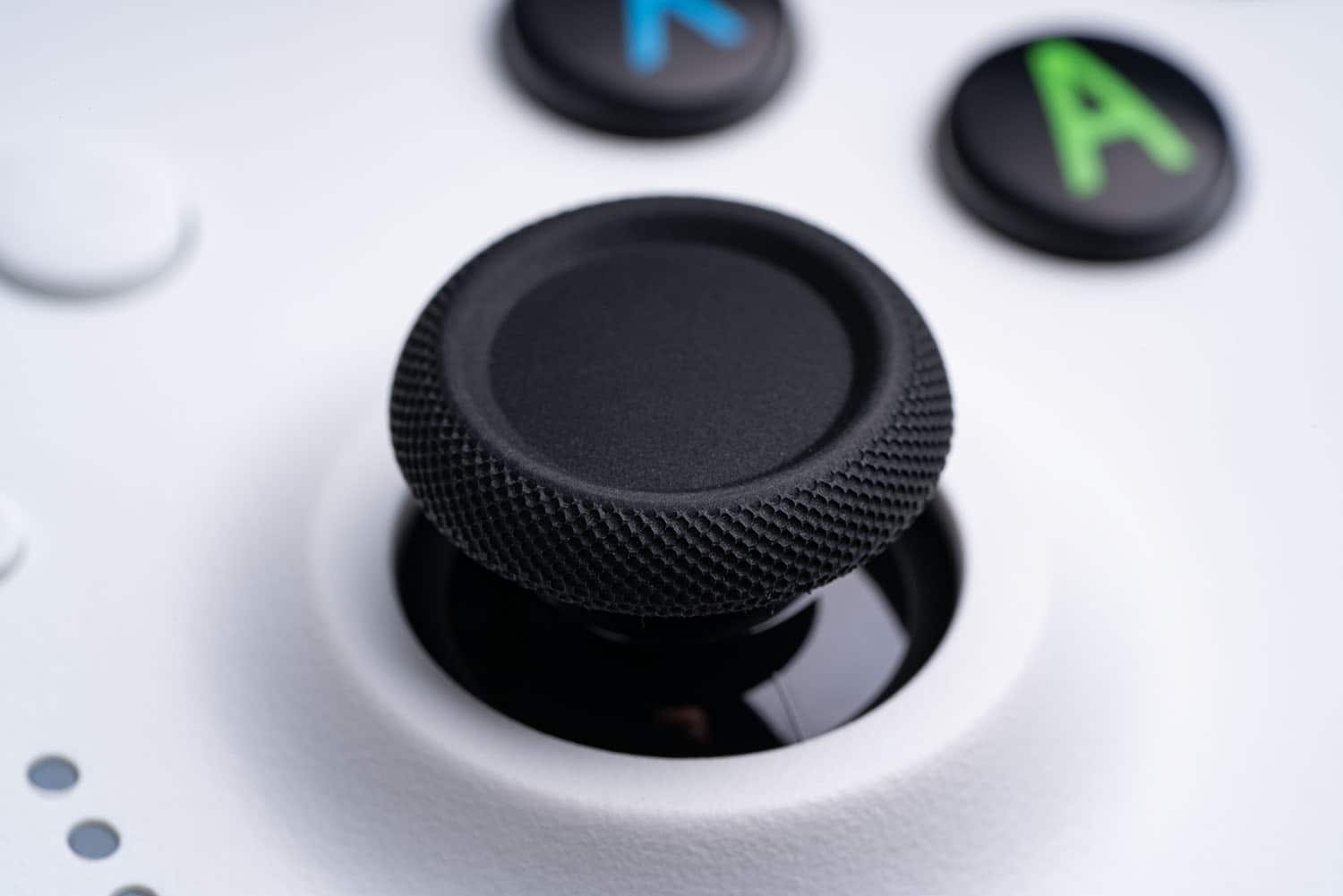 Left. 8BitDo - Ultimate Wired Controller for Windows with Hall Effect Joysticks - White.