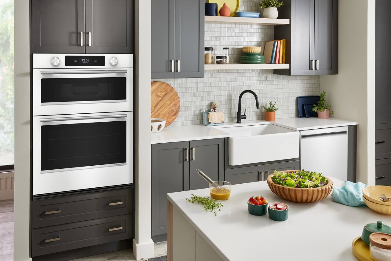 Alt View 6. KitchenAid - 30-inch Smart Electric Combo Wall Oven with Assisted Cooking Modes - White.