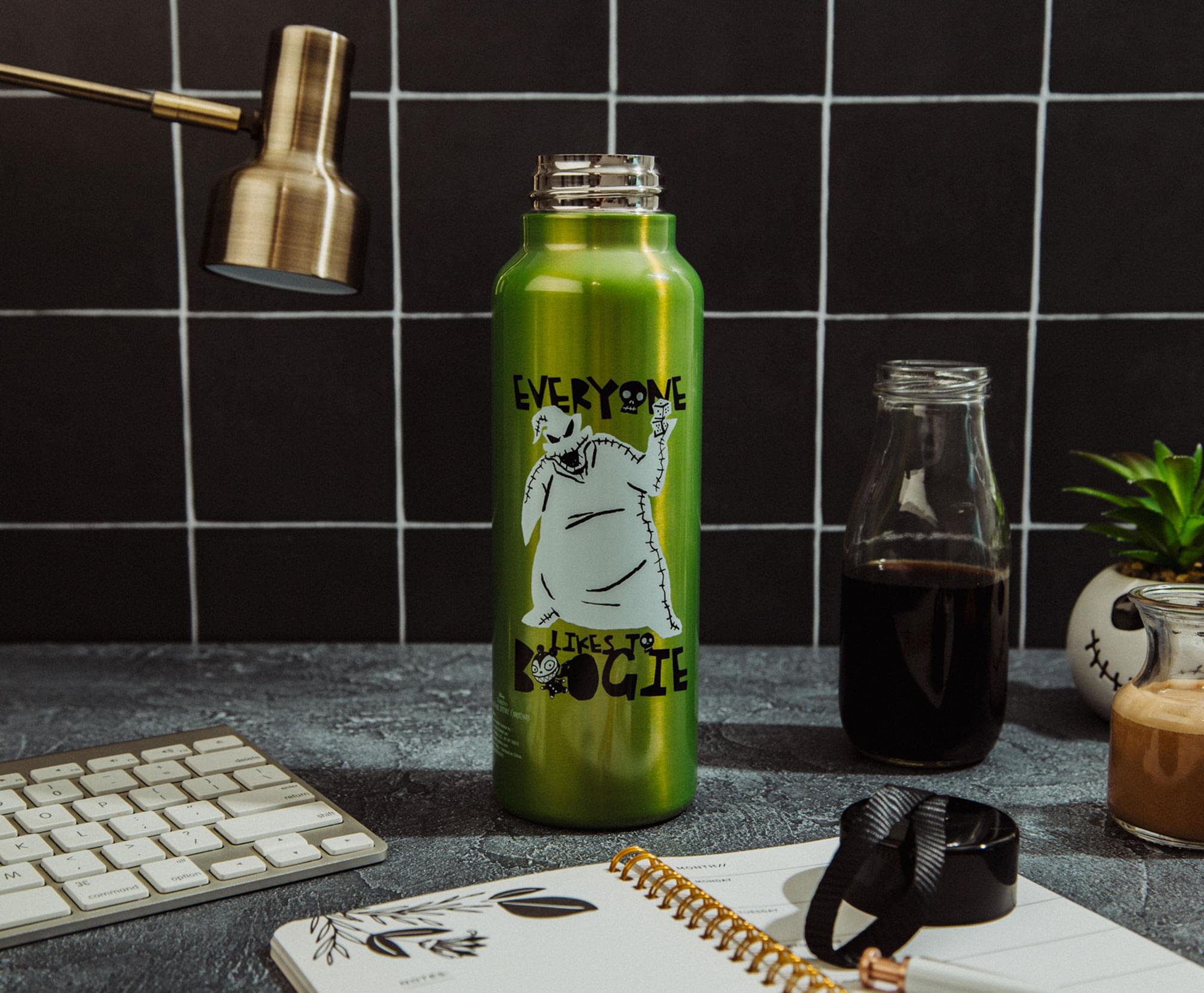 EVERYONE LIKES TO L CIE - K 1 O / S . 1 - A M  C