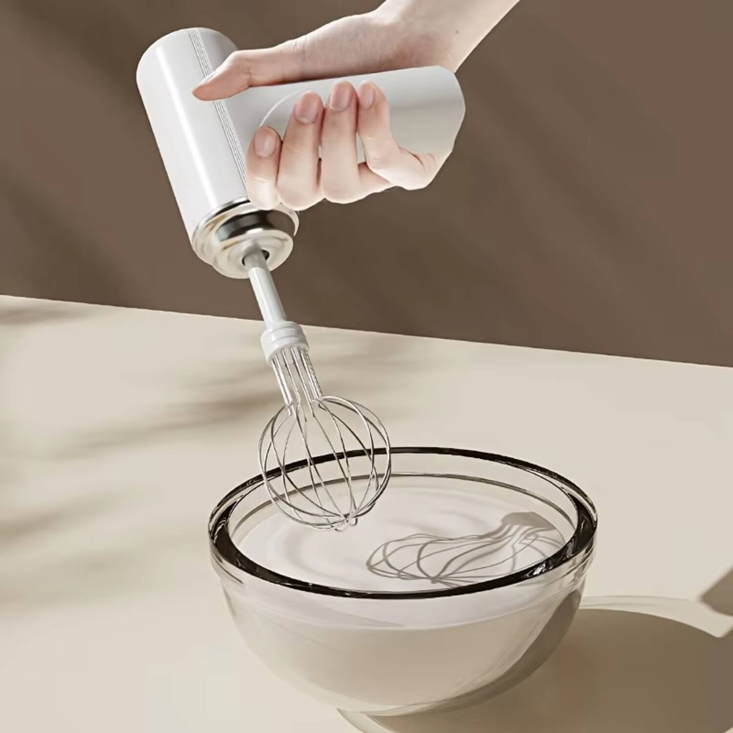 Left. Luckbyte - Cordless Electric Hand Mixer USB Rechargeable Whisk - White.