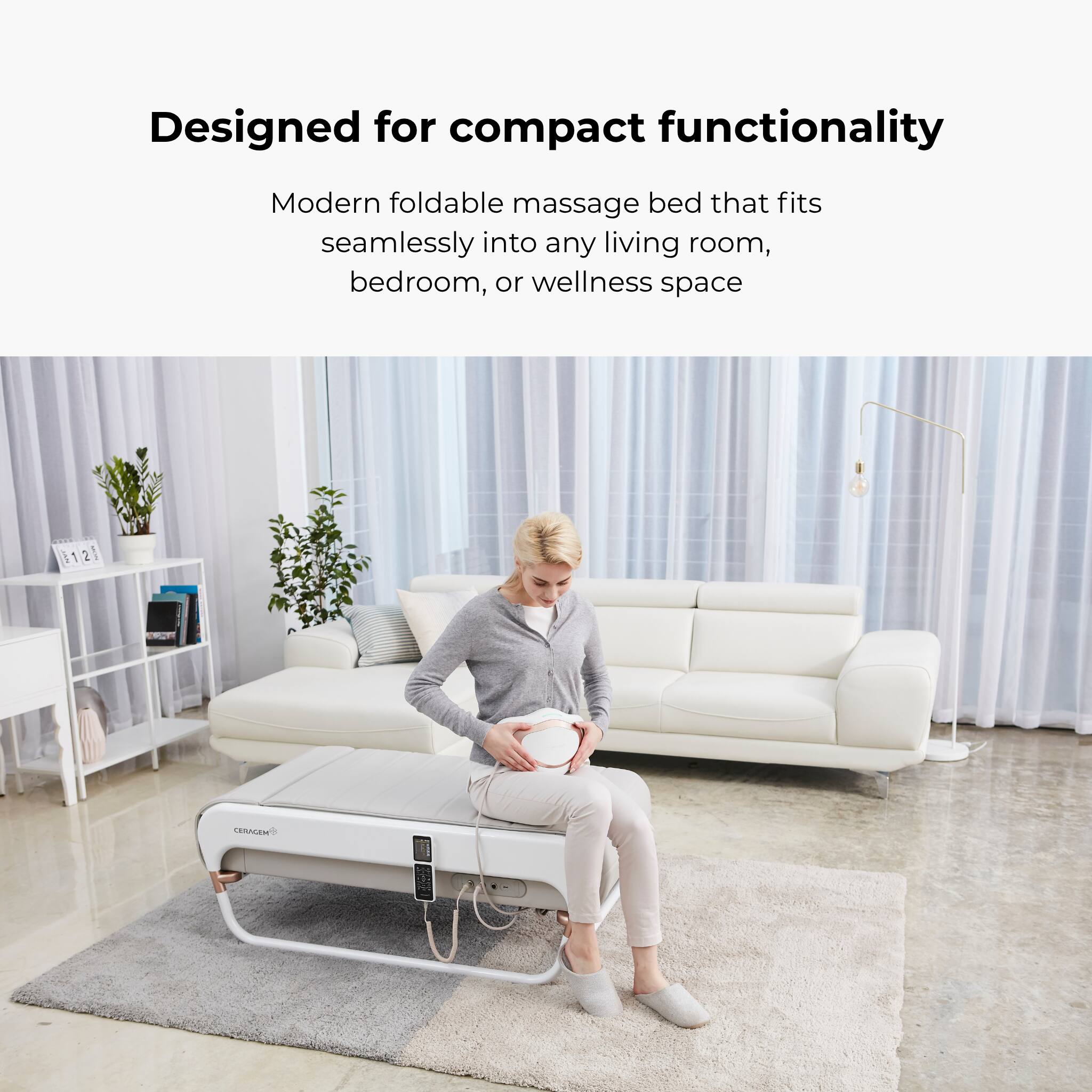 Designed for compact functionality

Modern foldable massage bed that fits seamlessly into any living room, bedroom, or wellness space