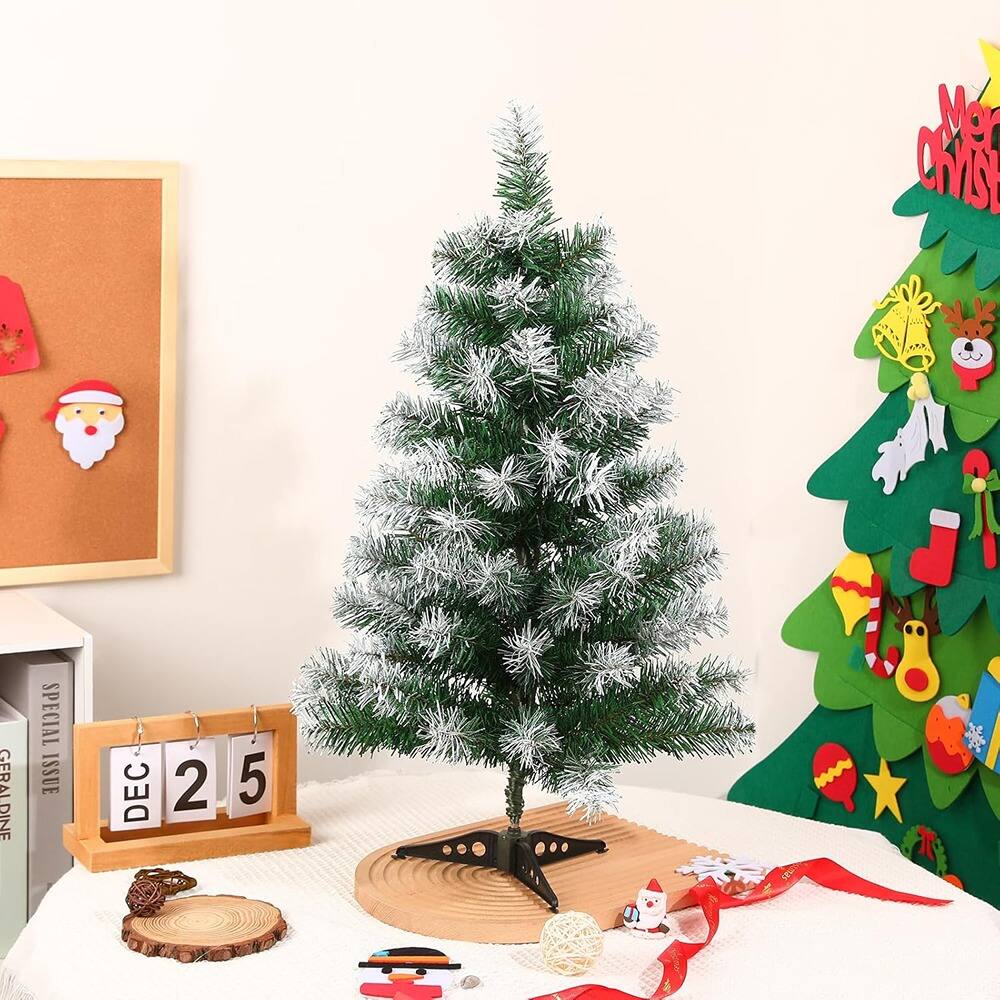 Sure, here is the corrected and grouped text from the image:
- "Merry Christmas"
- "DEC 25"
- "SPECIAL ISSUE"