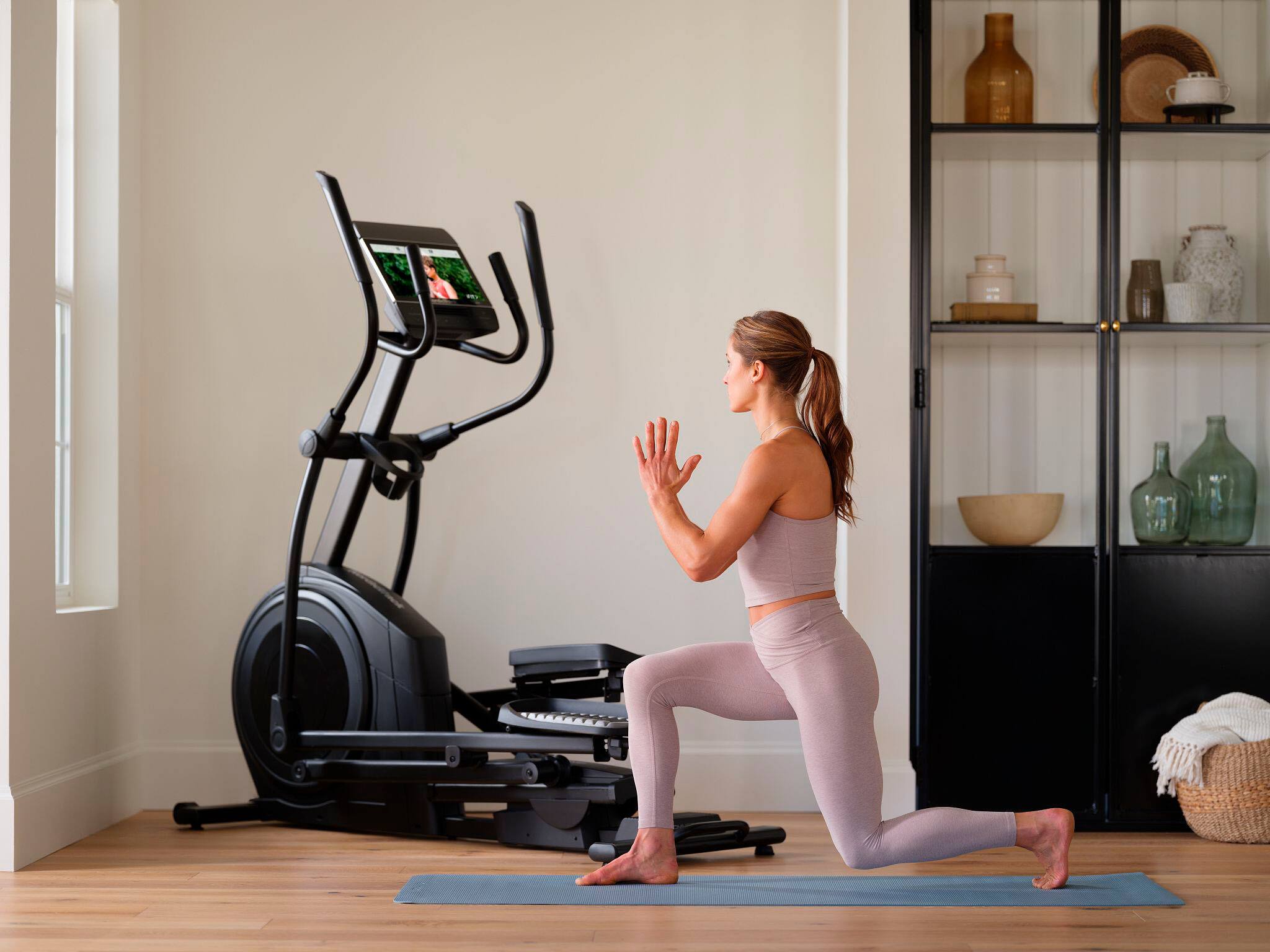 Alt View 21. NordicTrack - NordicTrack Airglide 14i - Black.