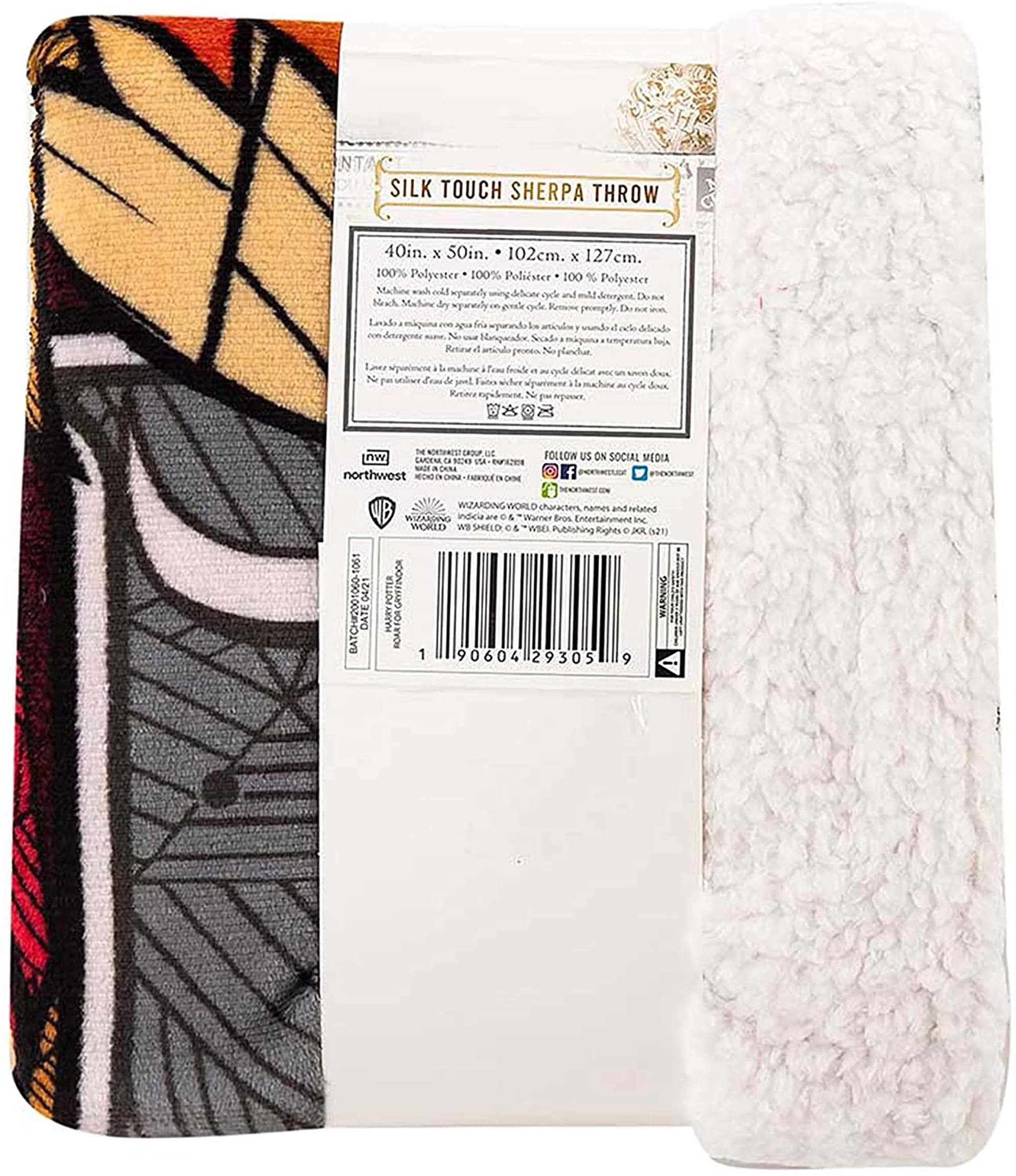 Sure, here is the corrected and grouped text from the image:

---

**SILK TOUCH SHERPA THROW**

**40in. x 50in.**  
**102cm. x 127cm.**

**100% Polyester**

**Machine wash separately on gentle cycle. Do not bleach. Tumble dry low.**

**Lavado a máquina separadamente en ciclo suave. No blanquear. Secado en secadora a baja temperatura.**

**Lavare a máquina separadamente en ciclo suave. No blanquear. Secar en secadora a baja temperatura.**

**Lavare a máquina separadamente en ciclo suave. No blanquear. Secar en secadora a baja temperatura.**

**Lavare a máquina separadamente en ciclo suave. No blanquear. Secar en secadora a baja temperatura.**

**Lavare a máquina separadamente en ciclo suave. No blanquear. Secar en secadora a baja temperatura.**

**Lavare a máquina separadamente en ciclo suave. No blanquear. Secar en secadora a baja temperatura.**

**Lavare a máquina