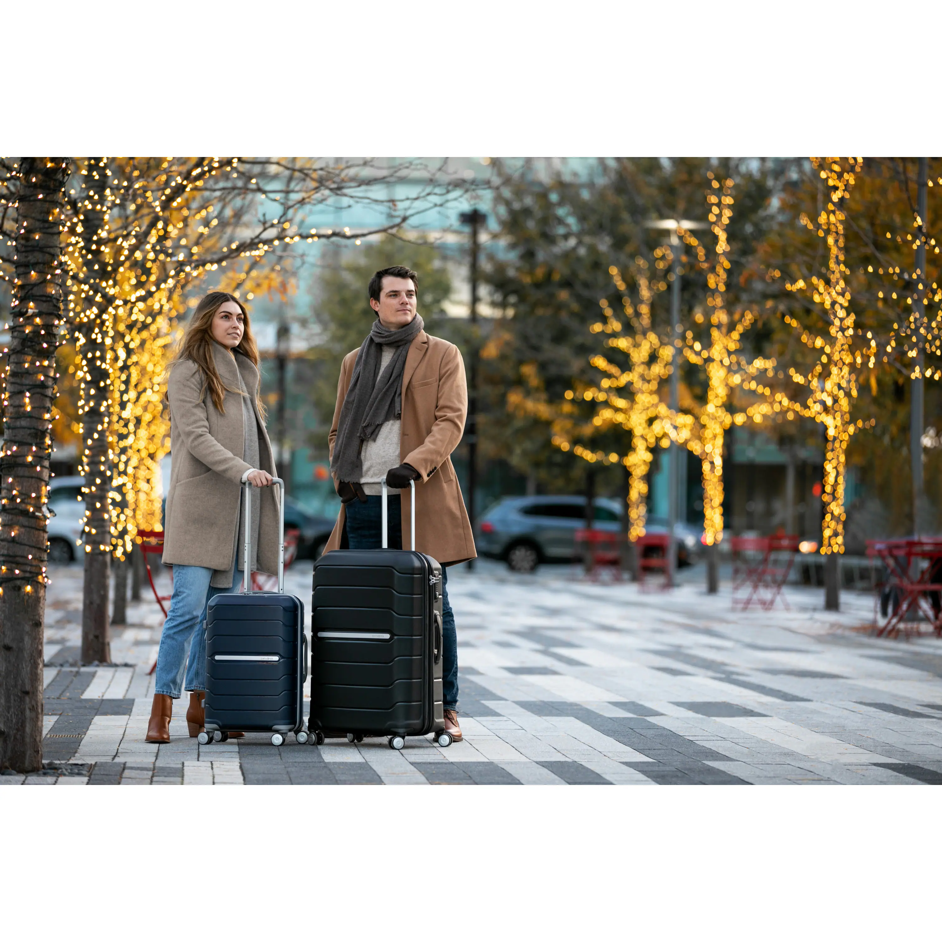 Alt View 4. Samsonite - Expandable Freeform Spinner 21" Suitcase - Navy.