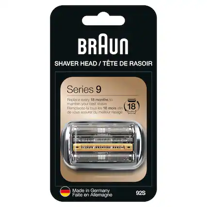 BRAUN
SHaver HEAD / TÉTÉ DE RASOIR
Series 9
Replace every 18 months to maintain your best shave
Remplacez-la tous les 18 mois afin de vous assurer du meilleur rasage
Made in Germany
Faite en Allemagne
92S