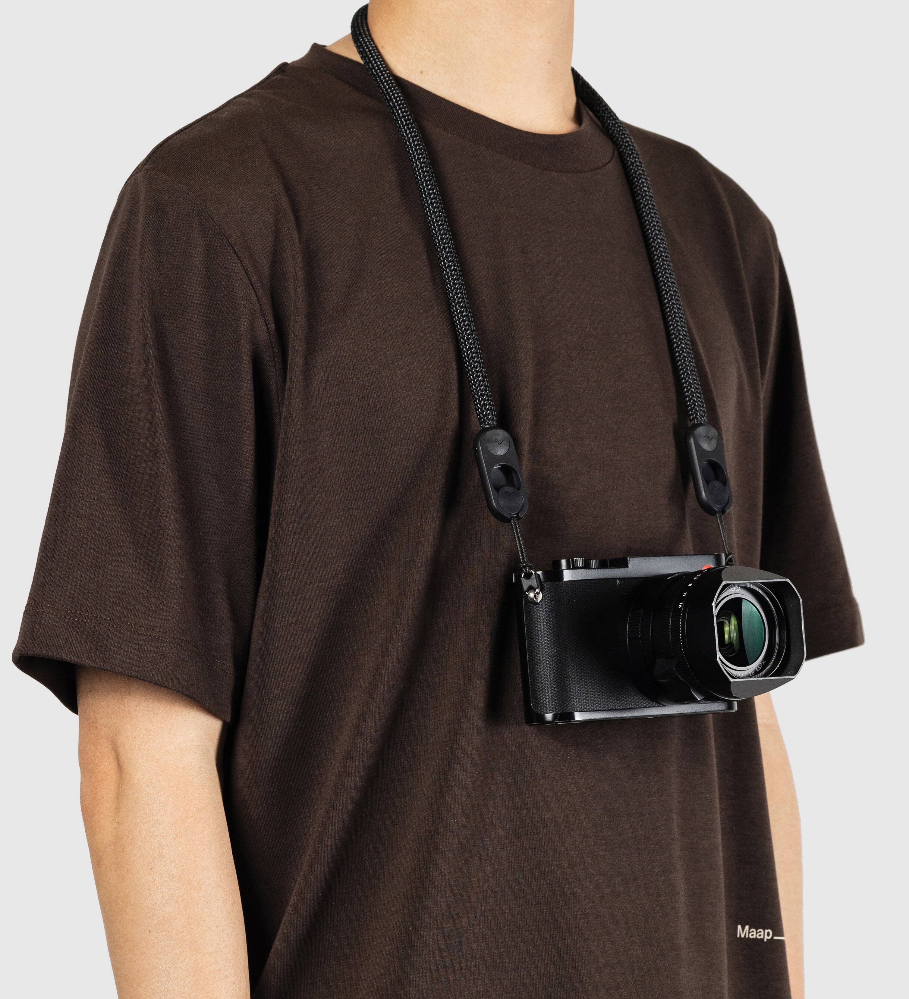 Angle. Peak Design - Form Rope Camera Strap Neck Black - Black.