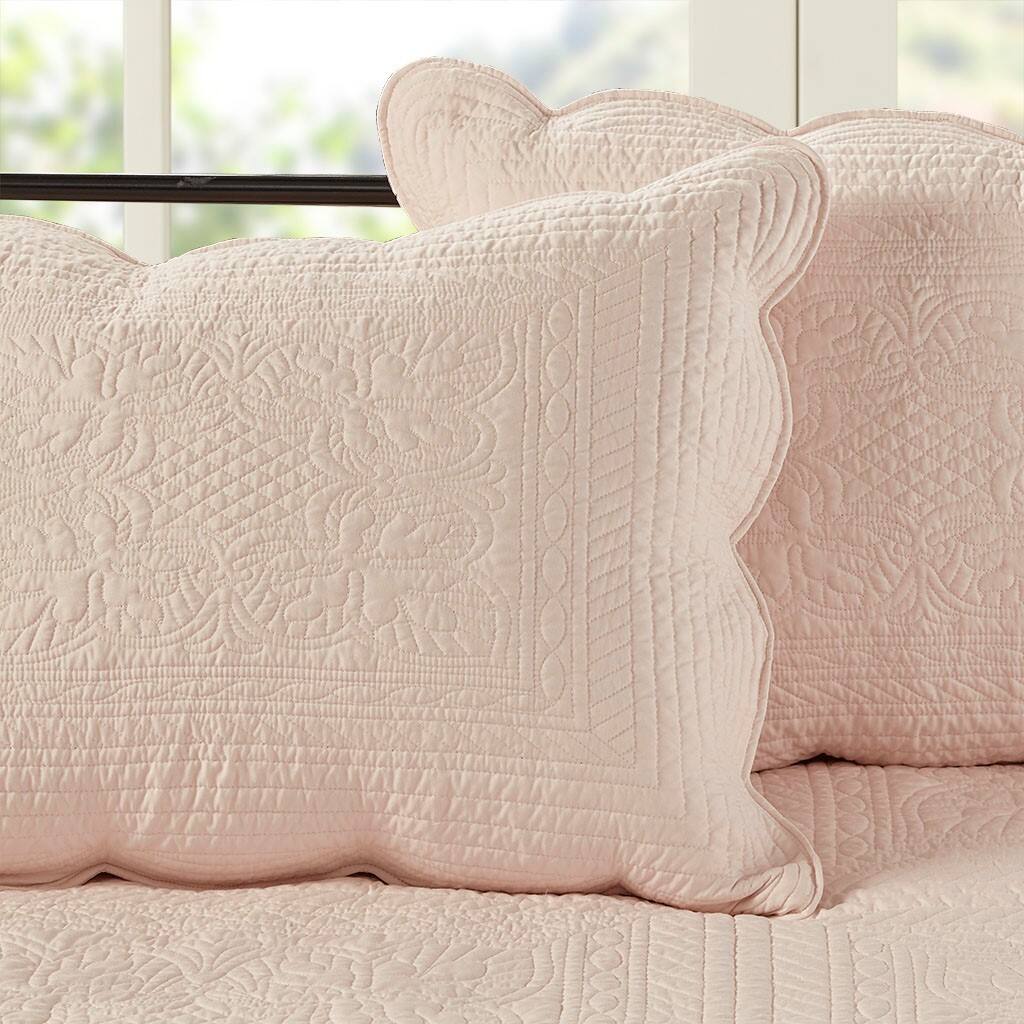 Alt View 2. Gracie Mills - Gracie Mills Salvatore 6-Piece Reversible Cottage-Inspired Scalloped Edges Daybed Set - Blush.