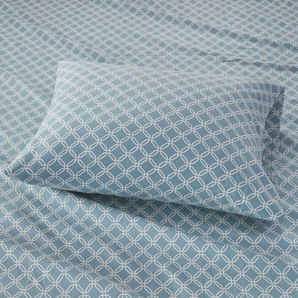 Alt View 2. Gracie Mills - Gracie Mills Persephone Cotton Flannel Sheet Set - Blue Geo.