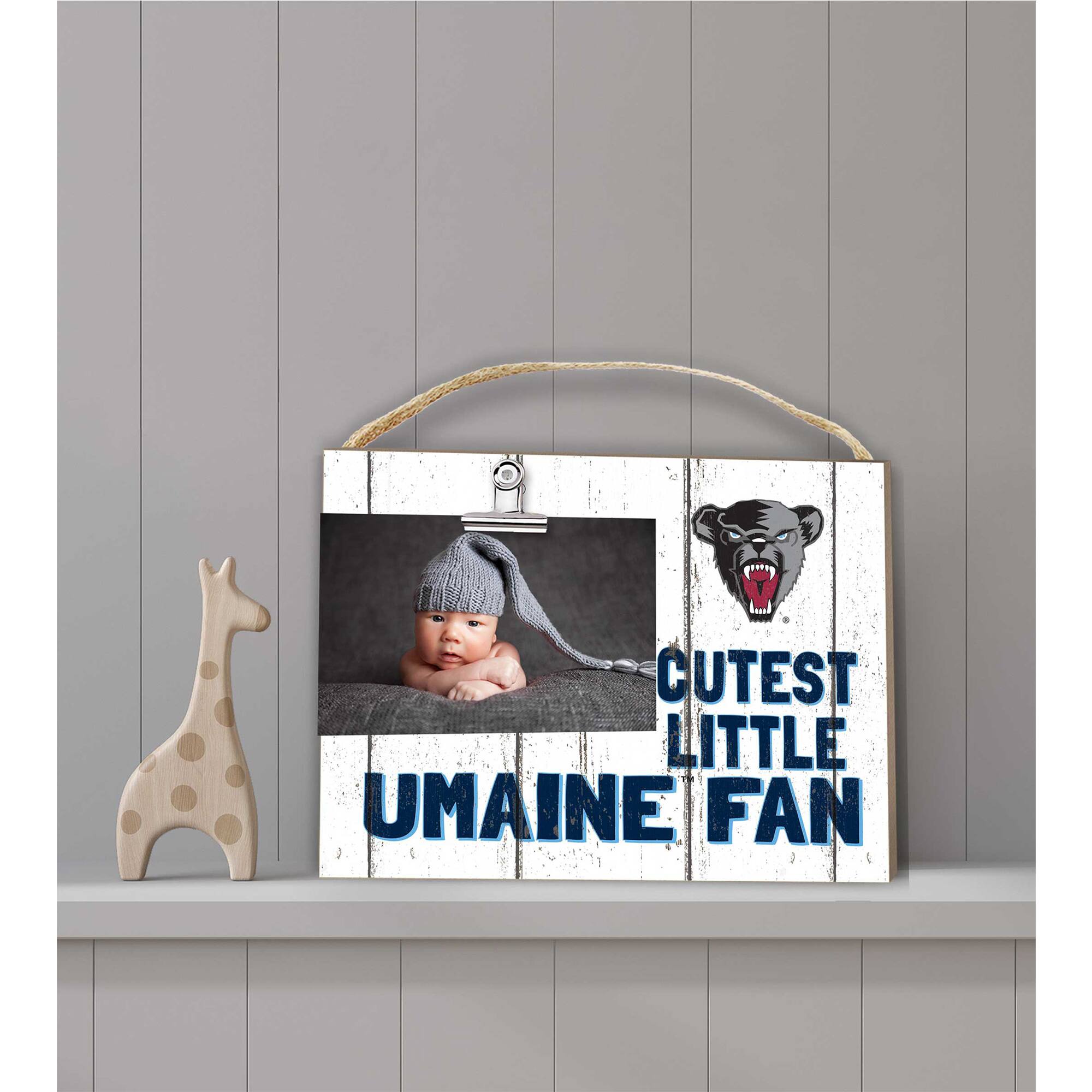 CUTEST LITTLE UMAINE FAN