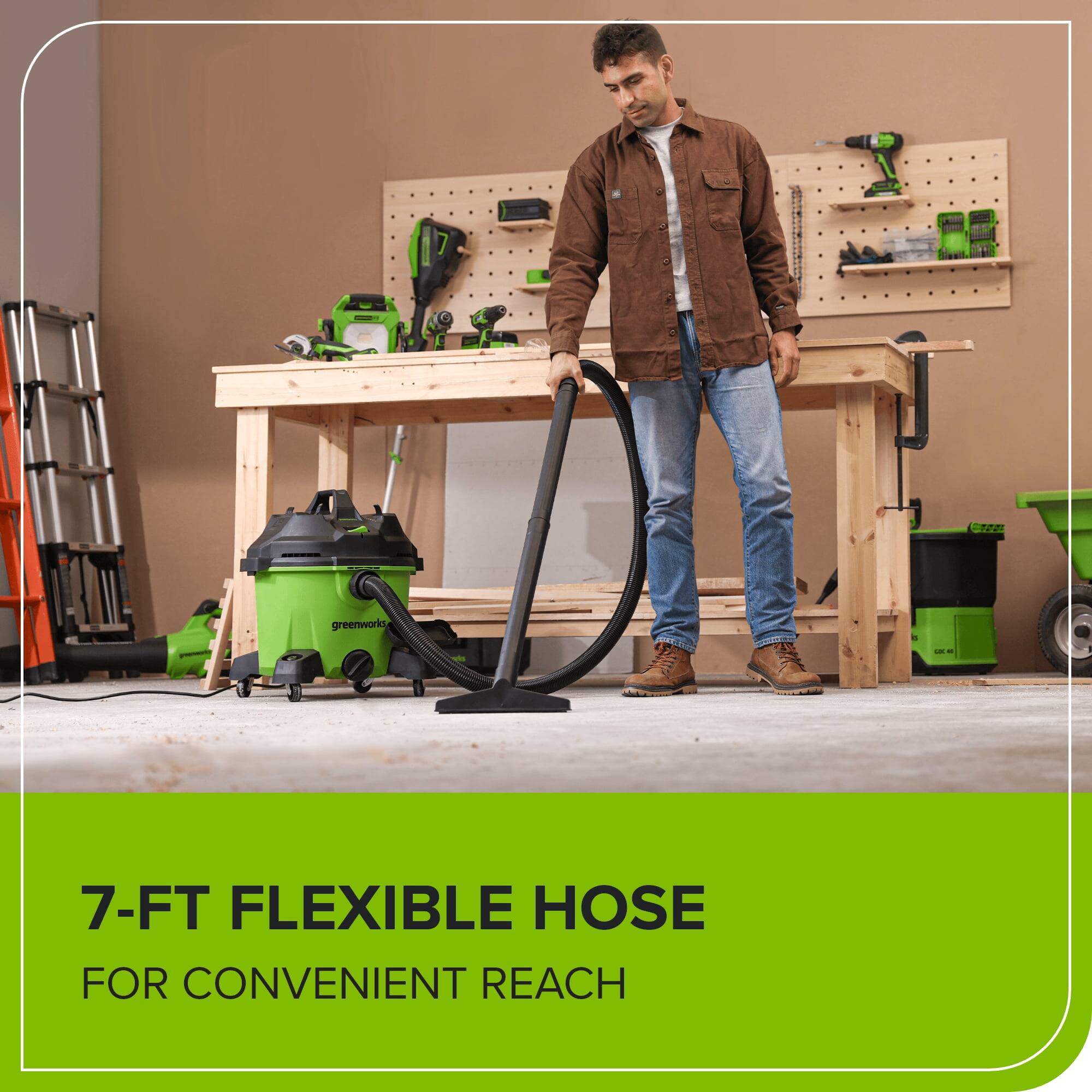 - greenworks -- a 7-FT FLEXIBLE HOSE FOR CONVENIENT REACH

7-FT FLEXIBLE HOSE  
FOR CONVENIENT REACH