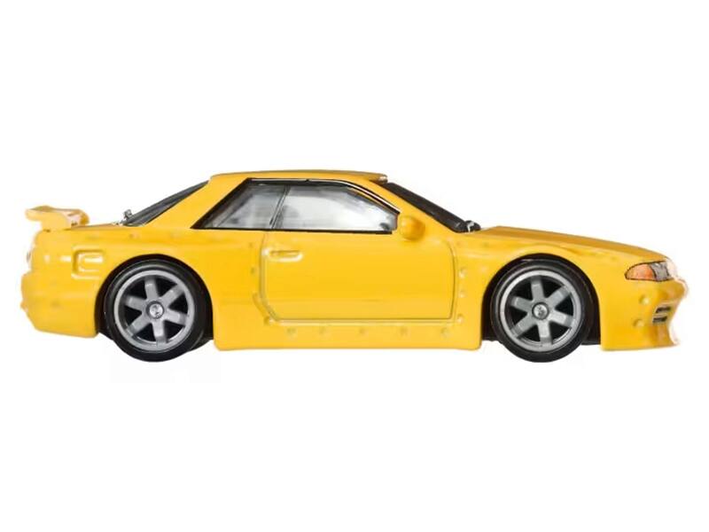 Alt View 1. Hot Wheels - Nissan Skyline GT-R (R32) Pandem RHD (Right Hand Drive) Yellow "Ronin Run II" Series Diecast Model Car by Hot Wheels.
