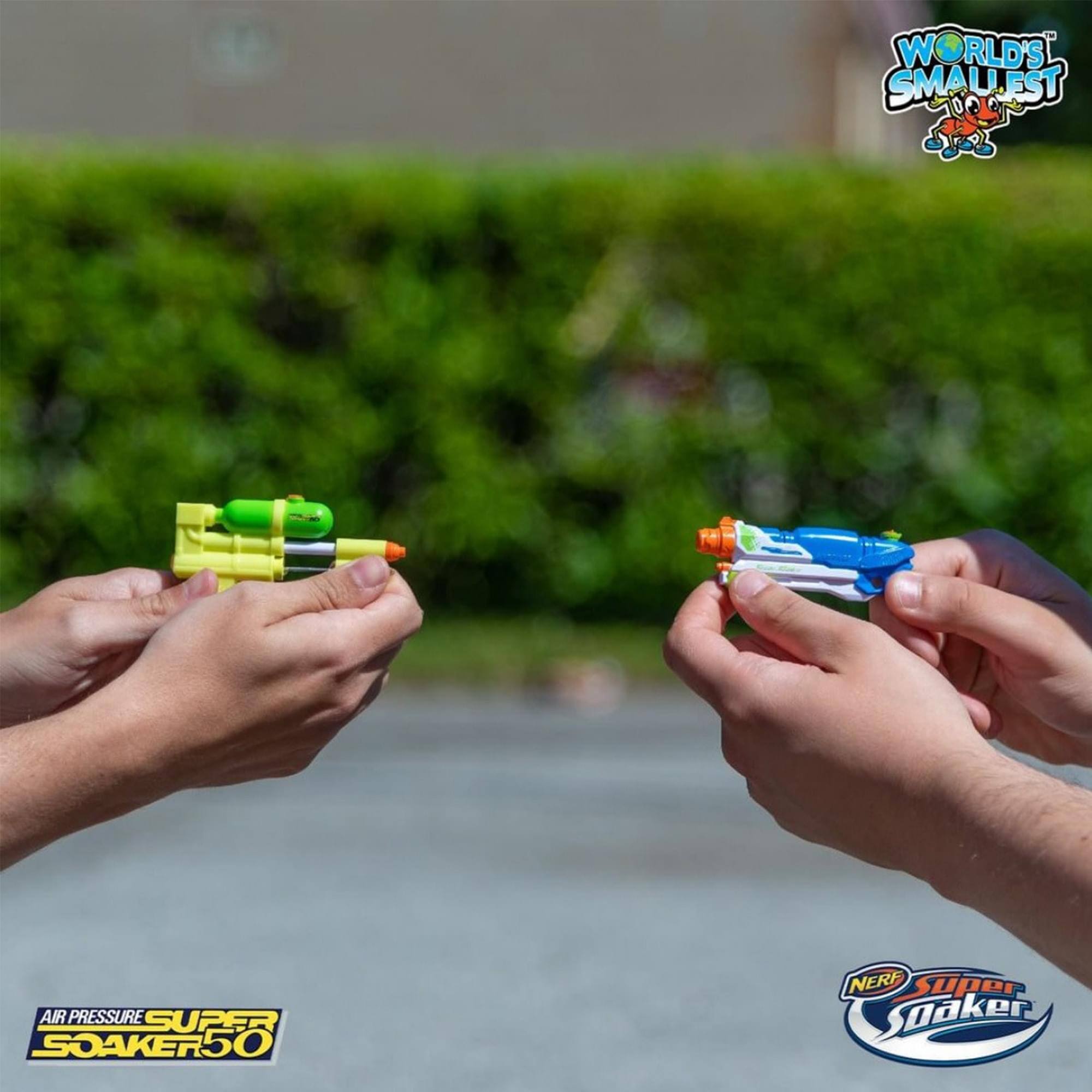 WORLD'S SMALLEST  
AIR PRESSURE SUPER SOAKER 50  
NERF Super Soaker