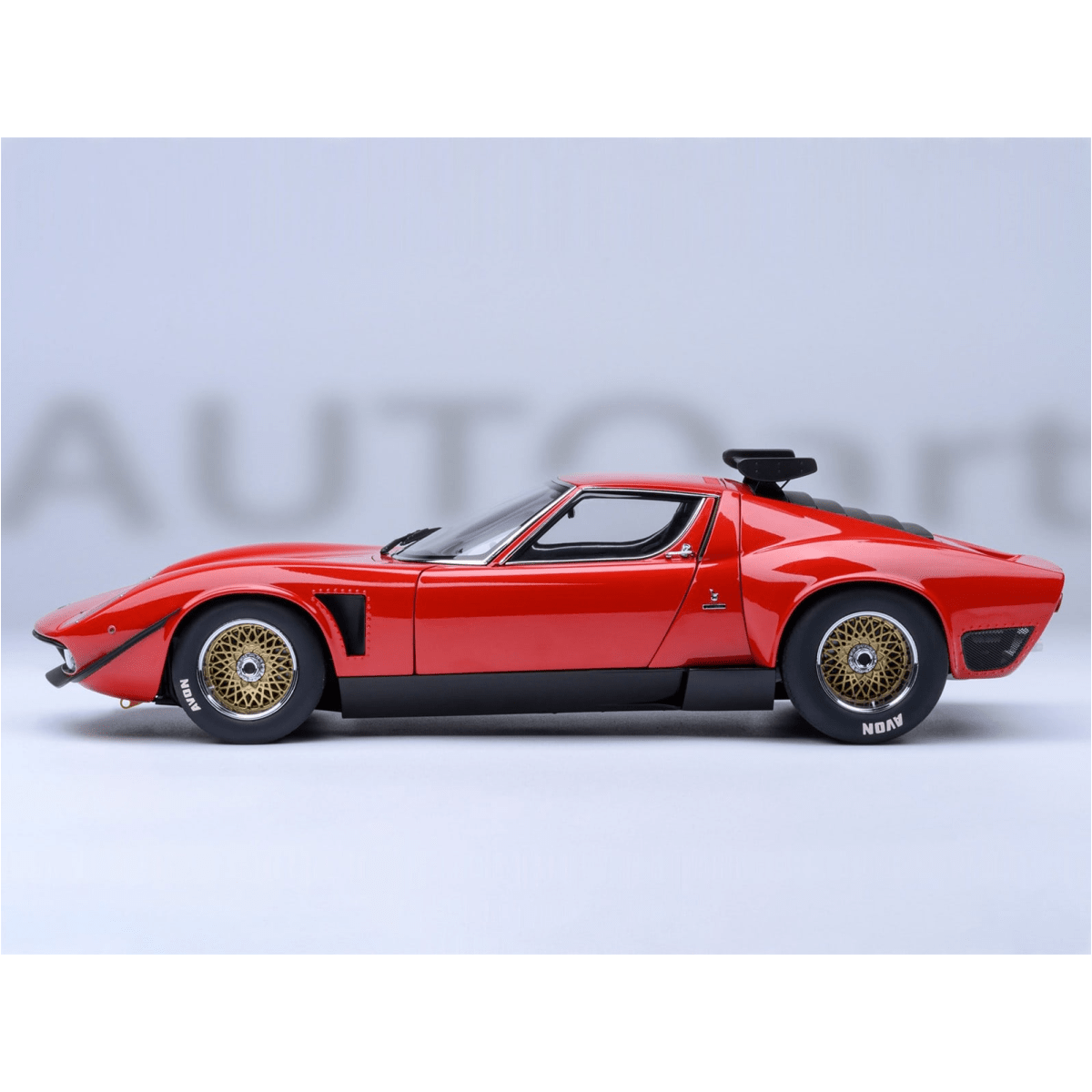 AUTO SACESARE AVON