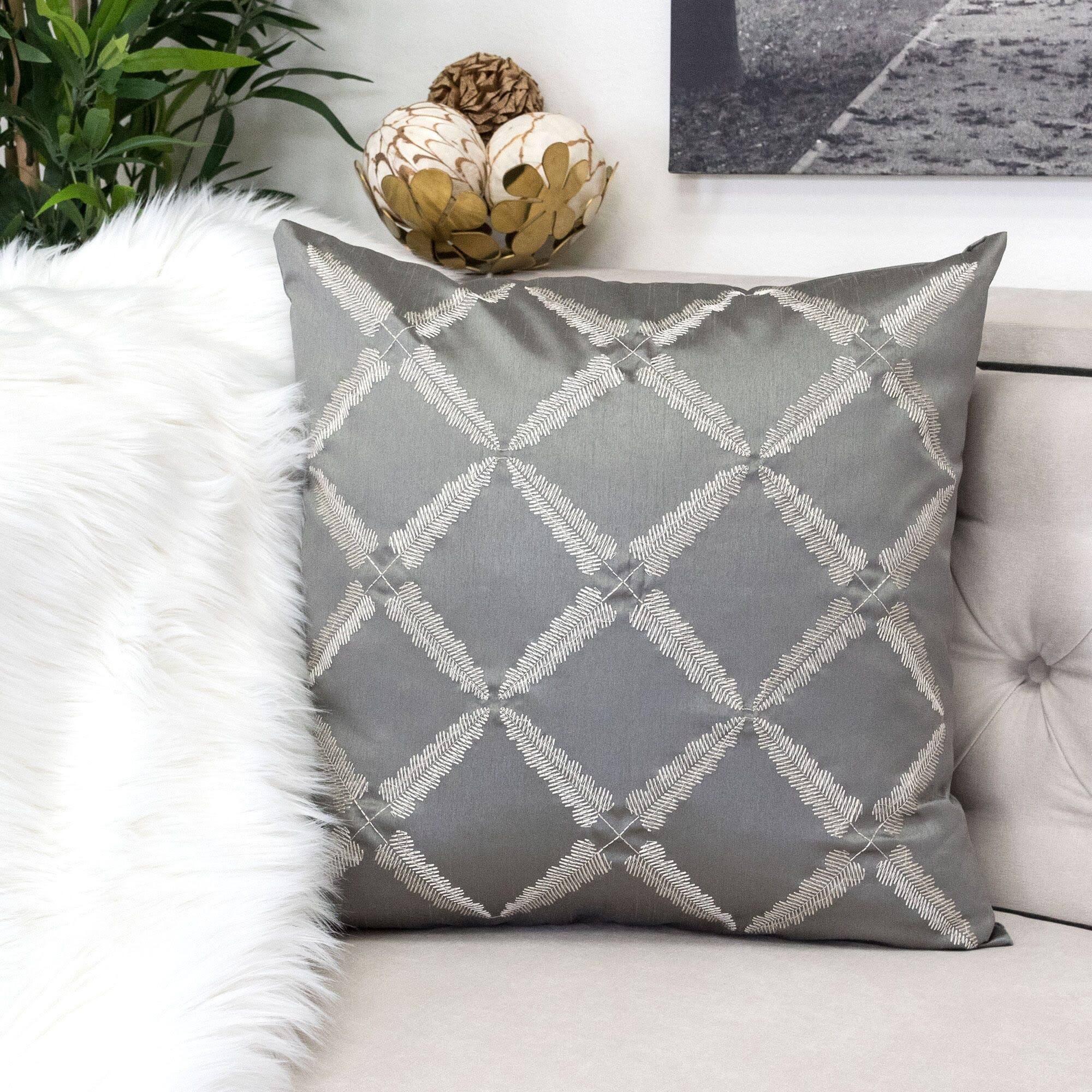 Left. LuXeo - Rhine Geometric Throw Pillow - GRAY.