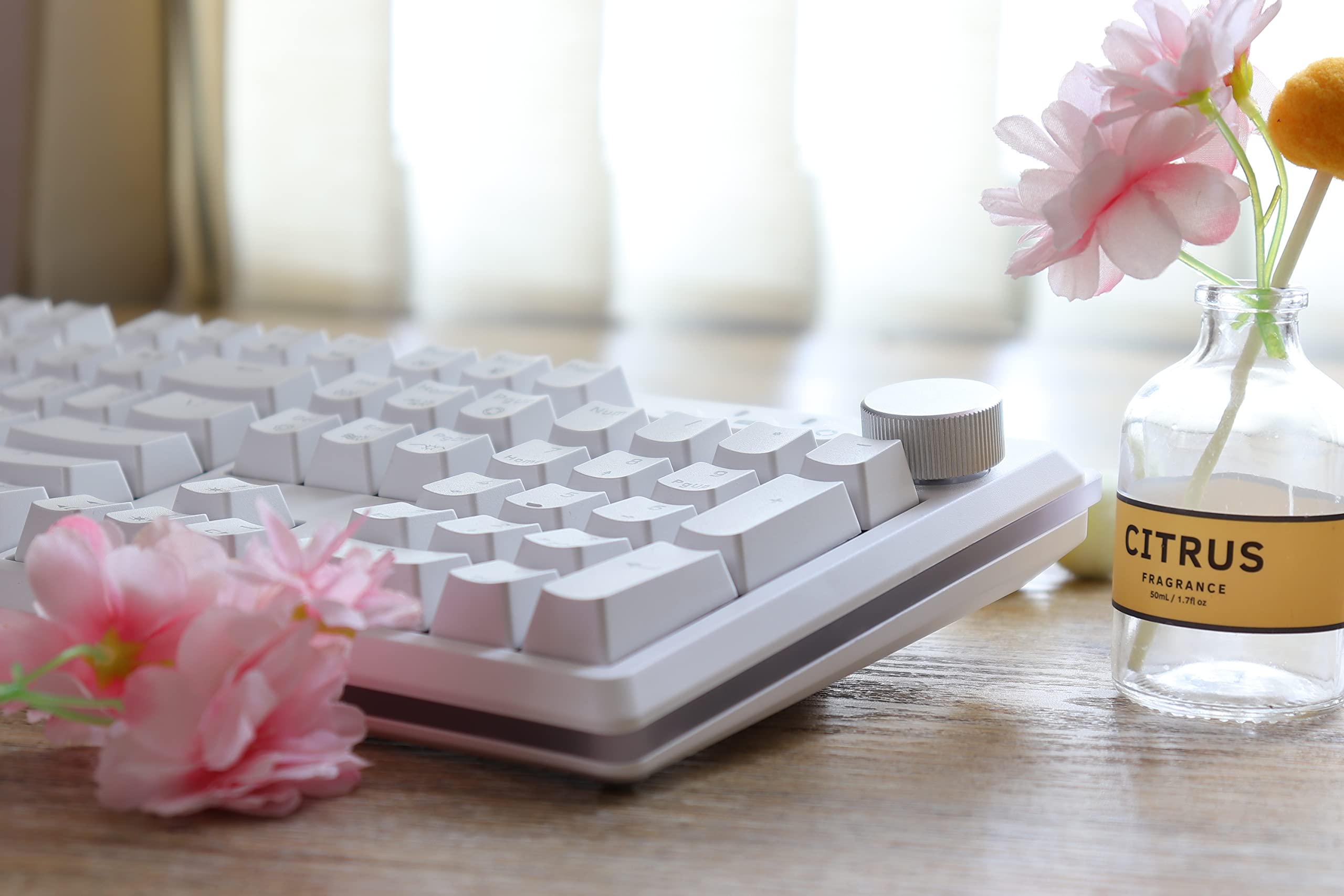 Num 8 9 Pglis I CITRUS FRAGRANCE 50mL/1.7f 50mL I 1.75 1 DE

Corrected:
Num 8 9 Pglis I CITRUS FRAGRANCE 50mL/1.7f 50mL I 1.75 1 DE

The text appears to be a mix of numbers and letters, possibly indicating a product code or reference. The corrected text maintains the original sequence but ensures clarity.