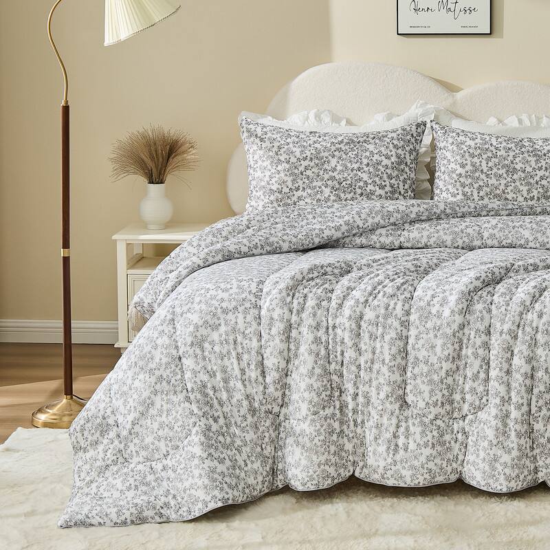 Bestier - Queen Comforter Set for Kids and Teens – 3 Pcs All-Season Bedding with Skin-Friendly Lightweight Quilt & 2 Pillowcases - White