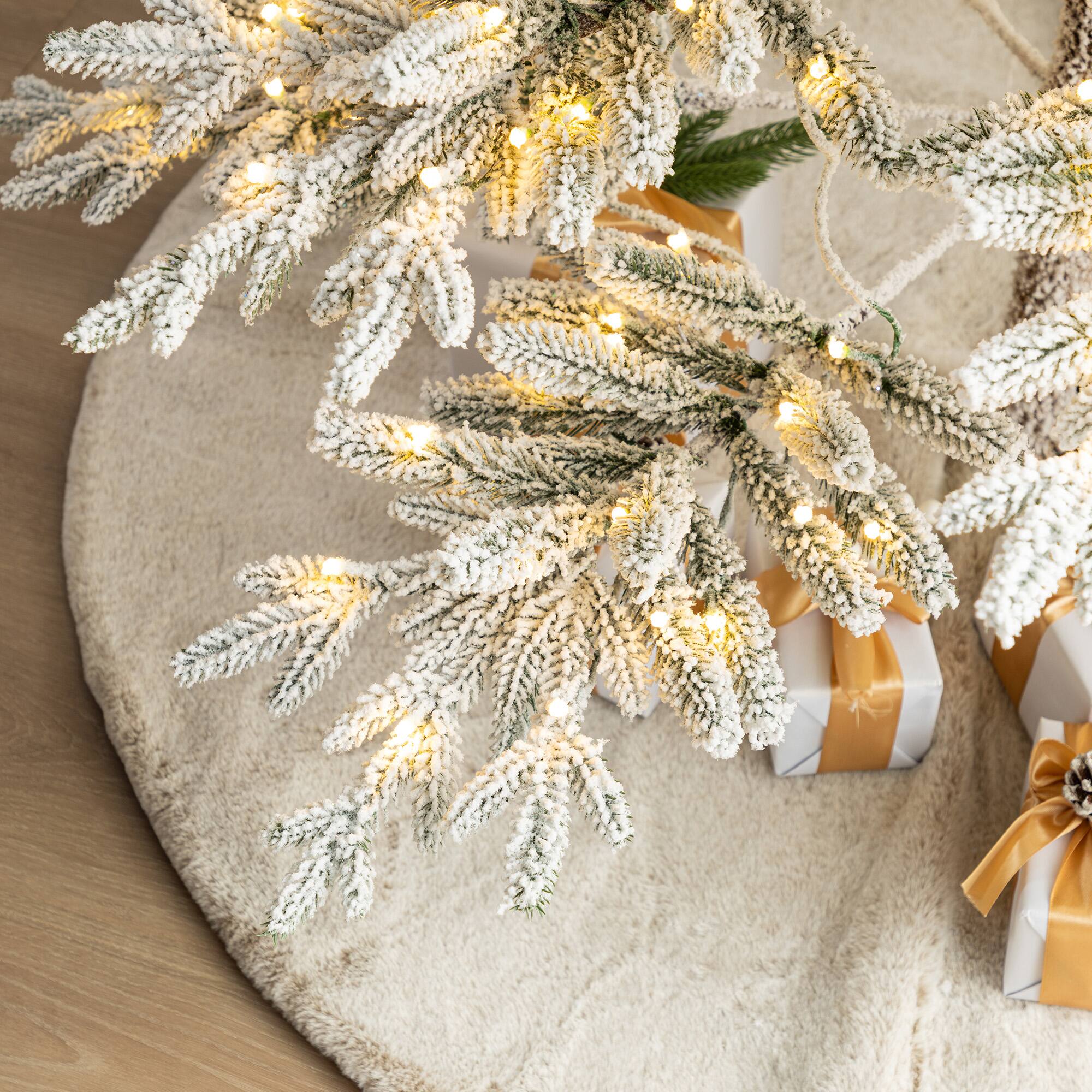 Alt View 10. Glitzhome - 7ft Deluxe Pre-Lit Flocked Slim Fir Artificial Christmas Tree with 400 Lights - White.