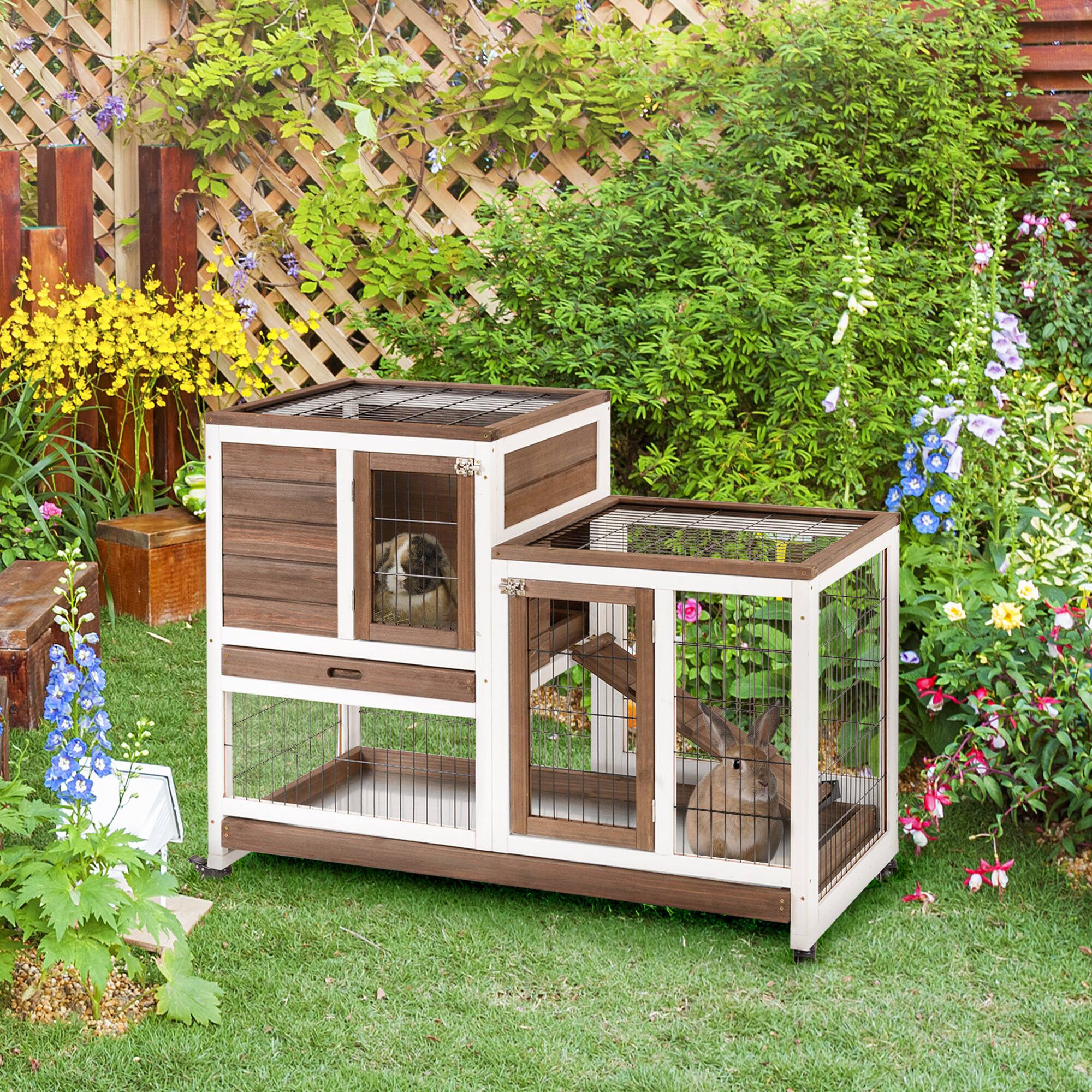 Angle. Pawhut - Wooden Rabbit Hutch, Indoor, Enclosed Run with Wheels, Ramp, Removable Tray Ideal for Guinea Pigs.