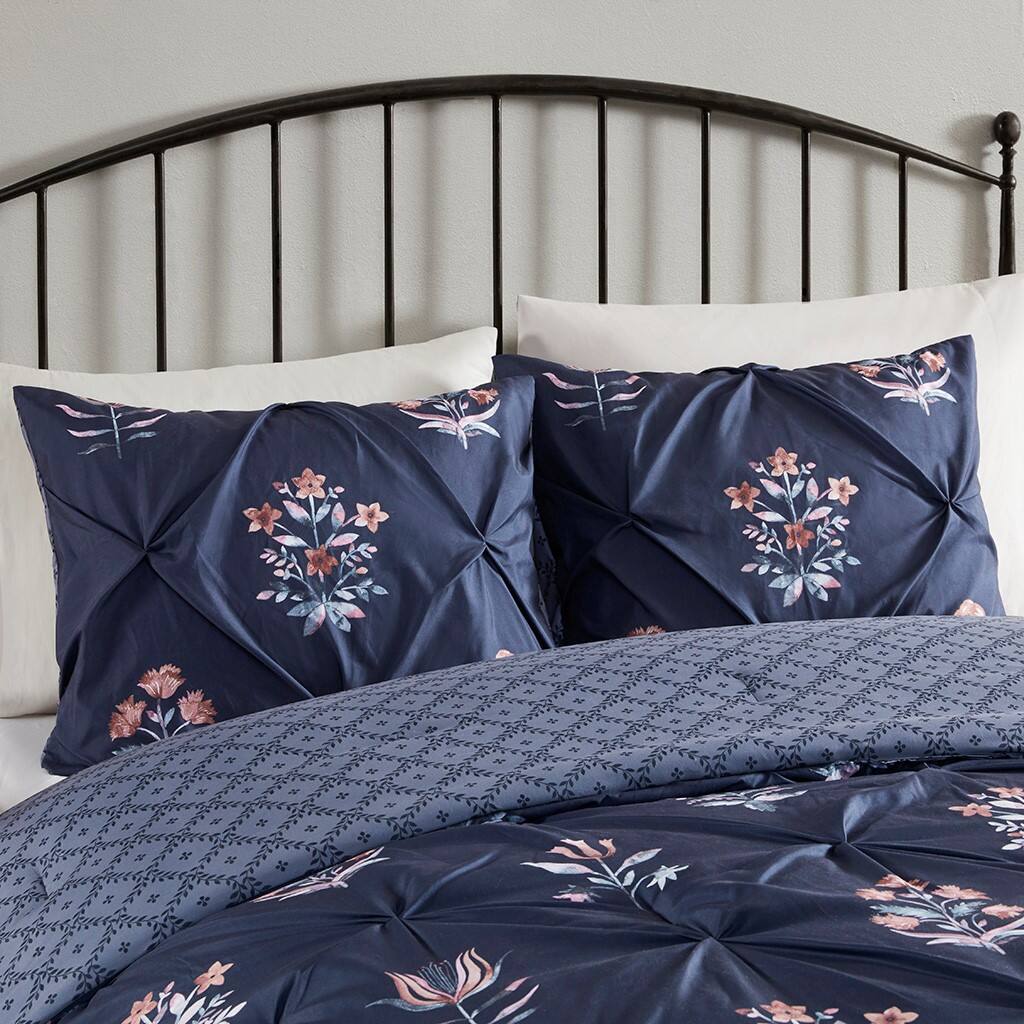 Alt View 3. Gracie Mills - Gracie Mills Josephine 4 Piece Jacquard Comforter Set - Navy.