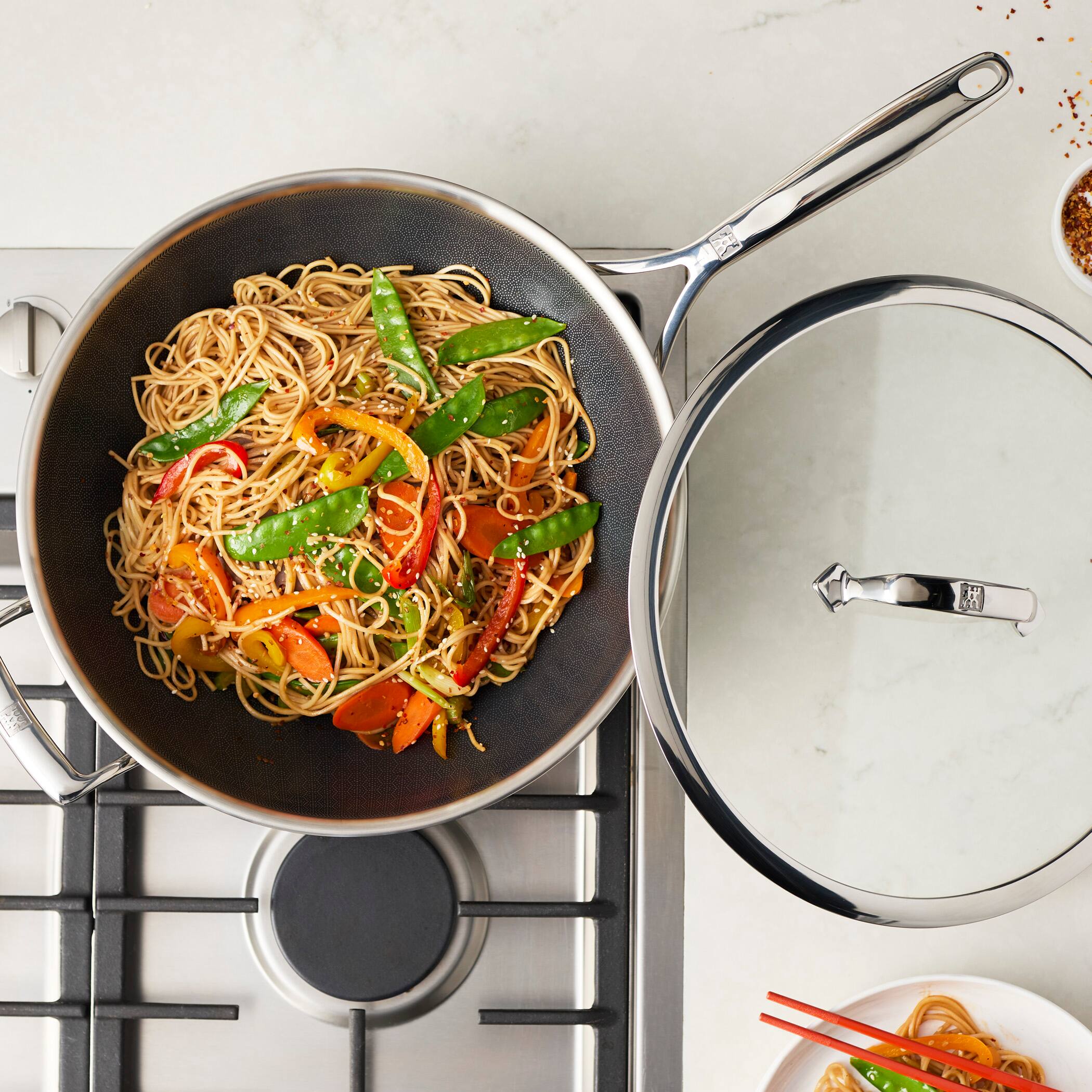 Alt View 4. ZWILLING - ZWILLING Peak 12-inch Stainless Steel Ceramic Nonstick Dual Performance Wok with Lid - Stainless Steel.