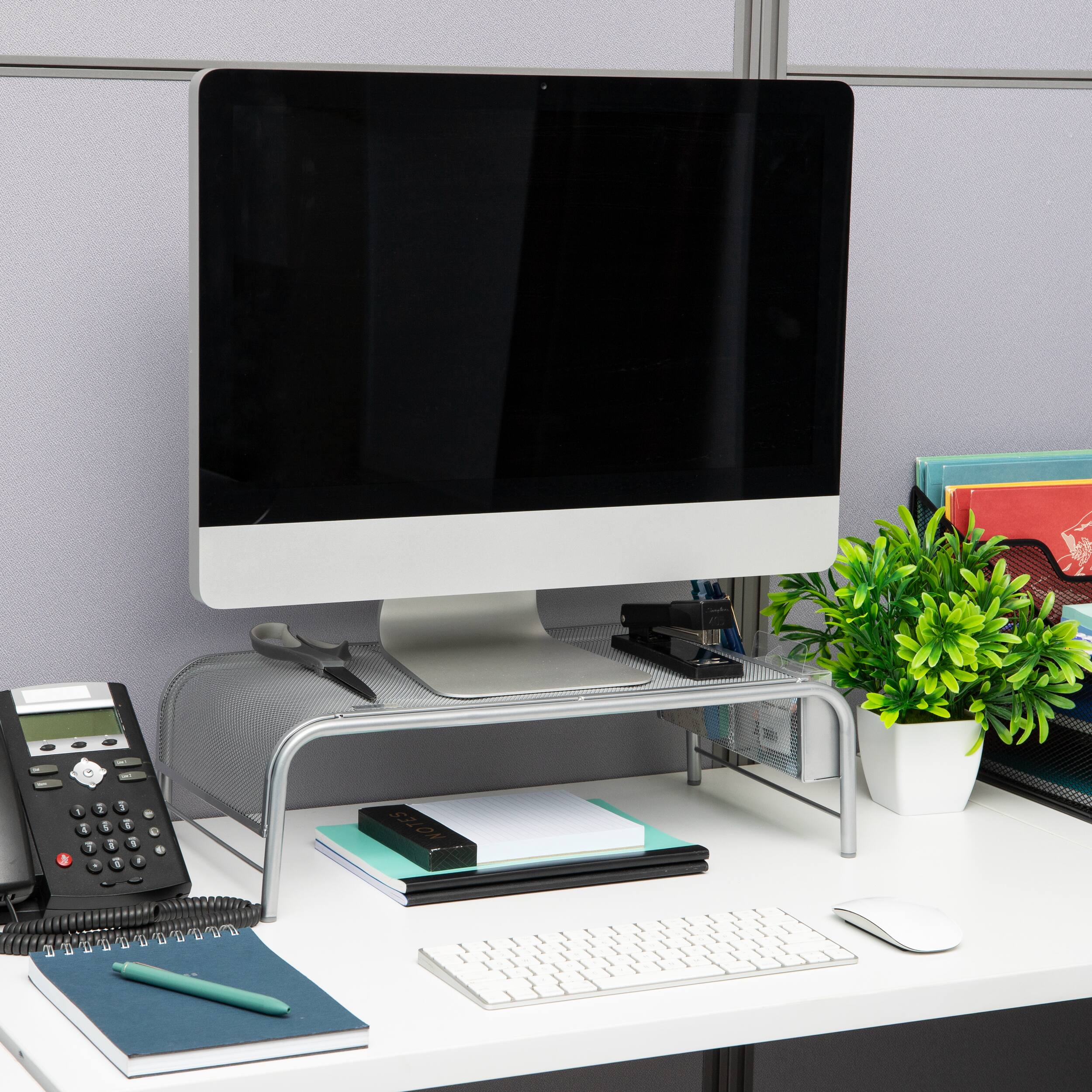 Angle. Mind Reader - Monitor Stand, Ventilated Laptop Riser, Desktop Organizer, Side Storage, Metal Mesh, 20"L x 11.5"W x 5.5"H - Silver.