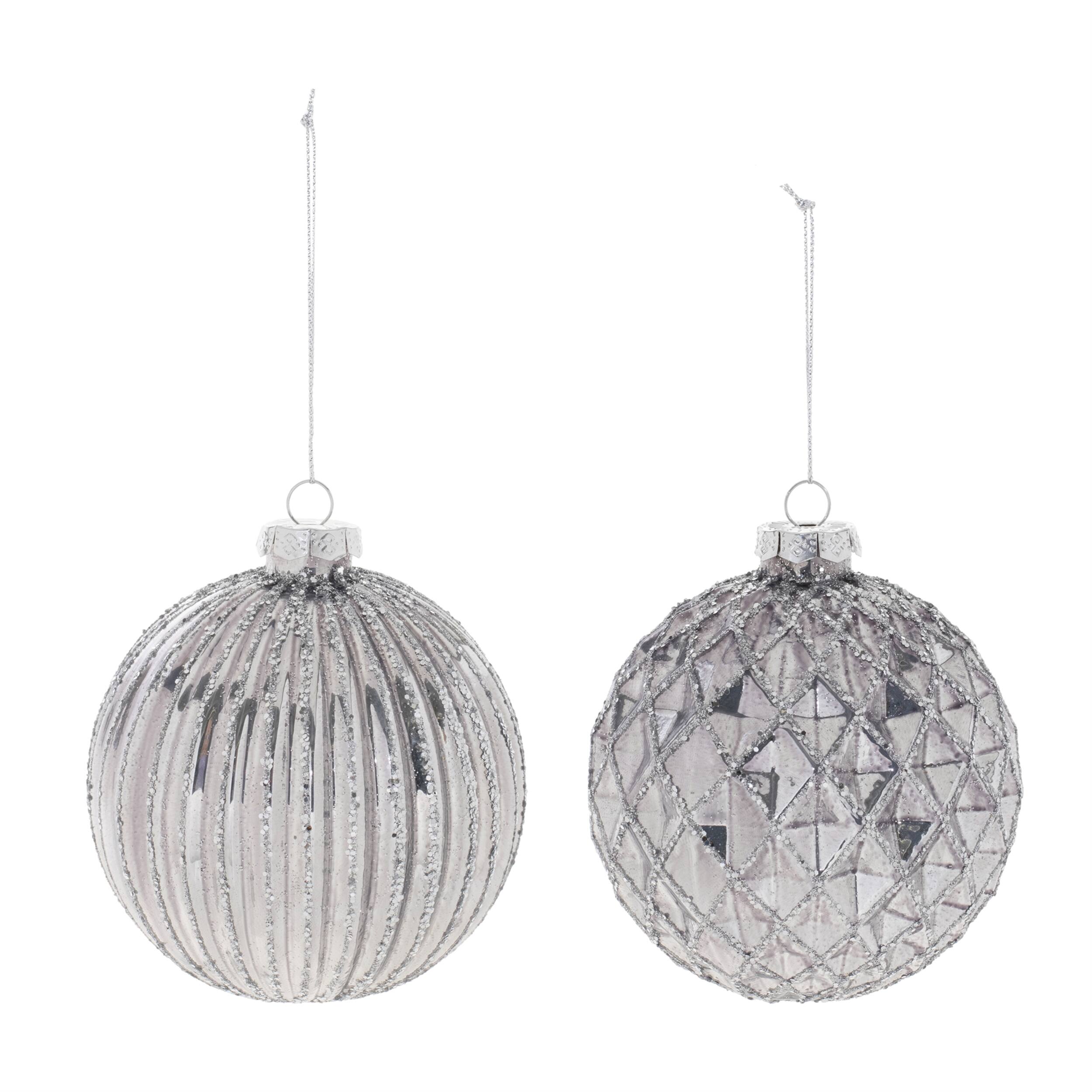 Angle. BreeBe - Glittered Glass Ball Ornament (Set of 6) - Silver.