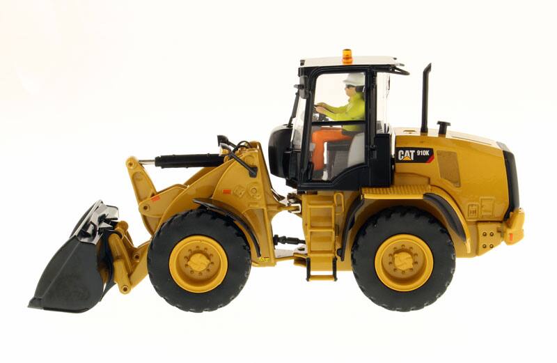 CAT Caterpillar 910K Wheel Loader with Operator 